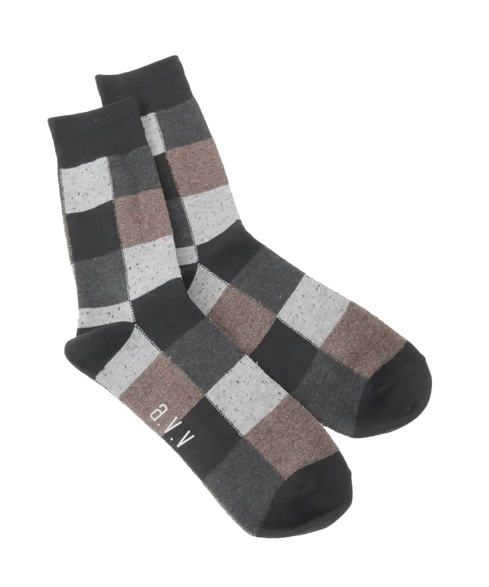 a.v.v 【ギフトにおすすめ】ランダムチェック柄ソックス アー・ヴェ・ヴェ 靴下・レッグウェア その他の靴下・レッグウェア ブラック グレー