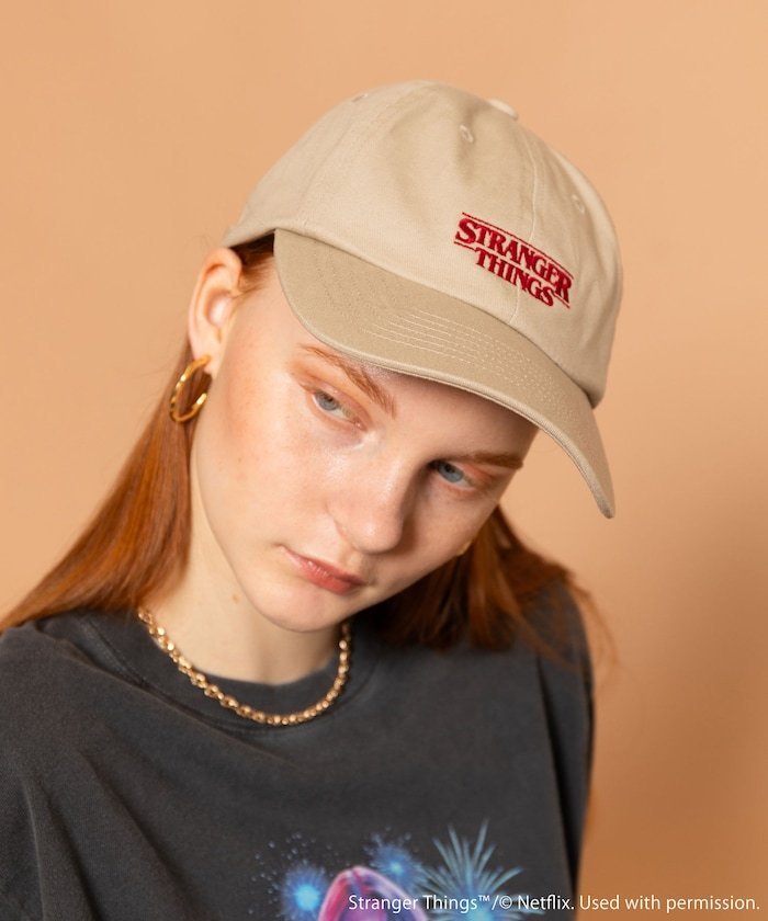 【SALE／51%OFF】FREAK'S STORE Stranger Things CAP 24AW フリークスストア 帽子 キャップ ベージュ ネイビーのサムネイル