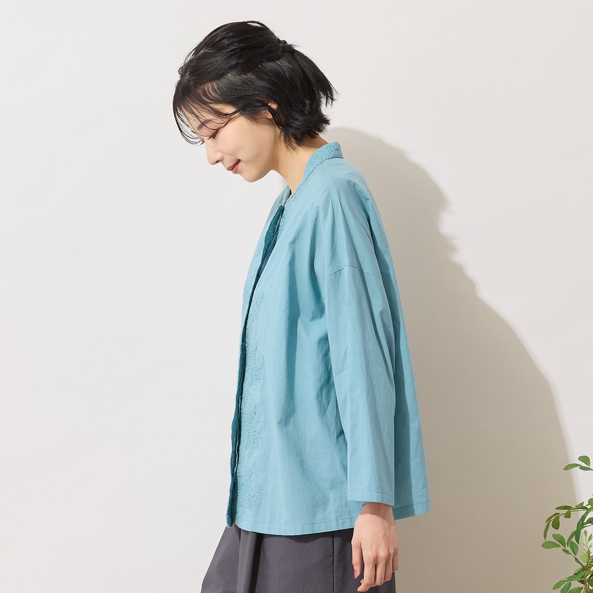 PISANO 【手洗いOK・綿100%】コード刺繍ブラウス ピサーノ トップス シャツ・ブラウス ブラック ブルー