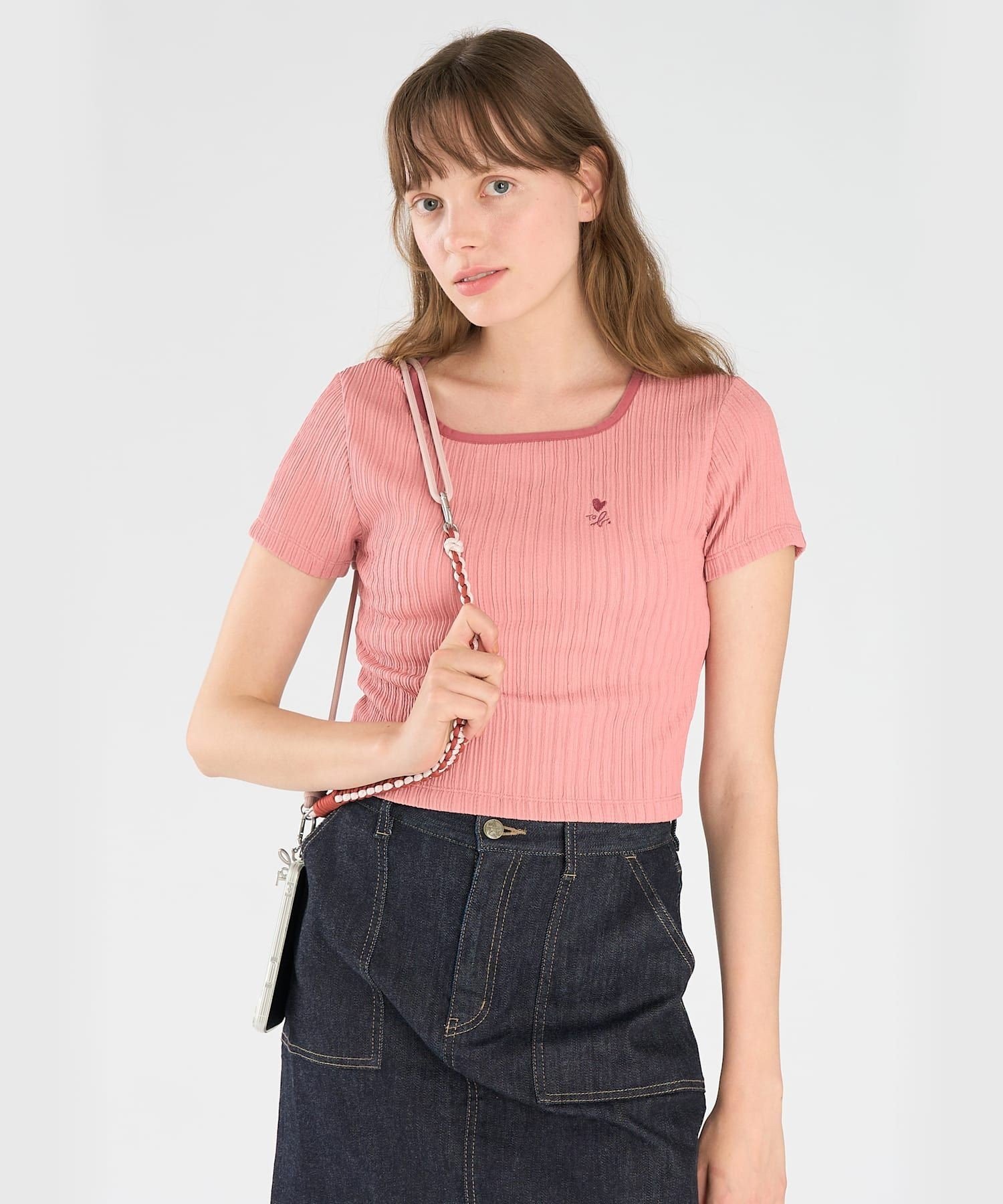 . ハート ロゴ コンパクト Tシャツ アニエスベー トップス カットソー・Tシャツ ピンク