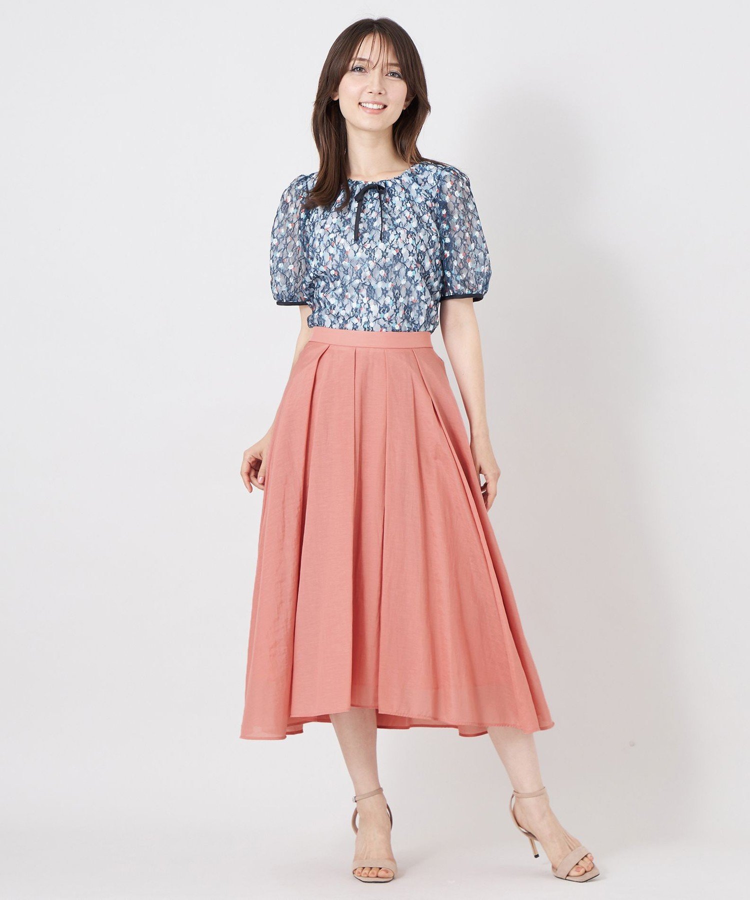 TO BE CHIC 【L】ラッセルドットプリント ギャザーブラウス サンヨー エルサイズ トップス シャツ・ブラウス ネイビー