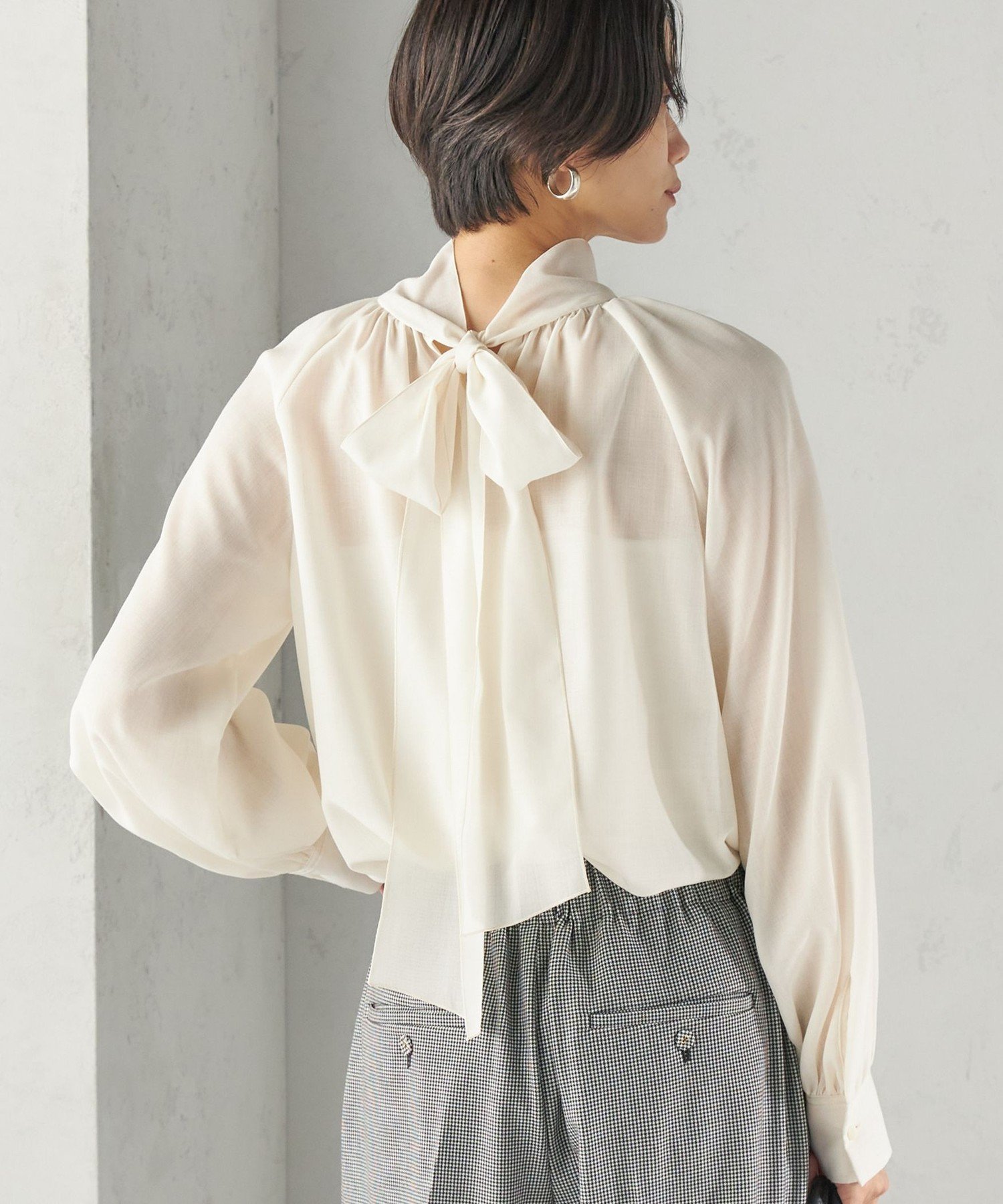 SHIPS WOMEN 《一部予約》＜手洗い可能＞ウール混 シアー ボイル リボン ブラウス シップス トップス シャツ・ブラウス ホワイト グレー ネイビー【送料無料】