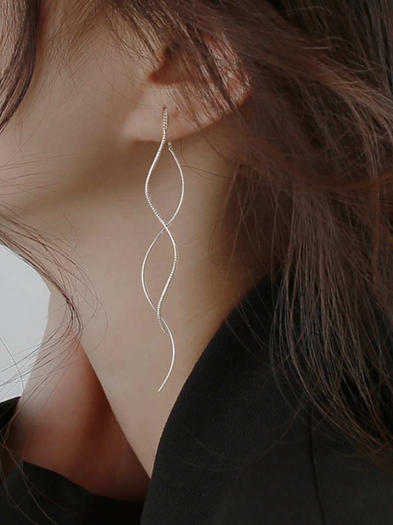 【SALE／20%OFF】Coo+i Coo+i/(W)ツイストチェーンピアス アメリカンピアス スレンダー アクセサリー・腕時計 ピアス シルバー