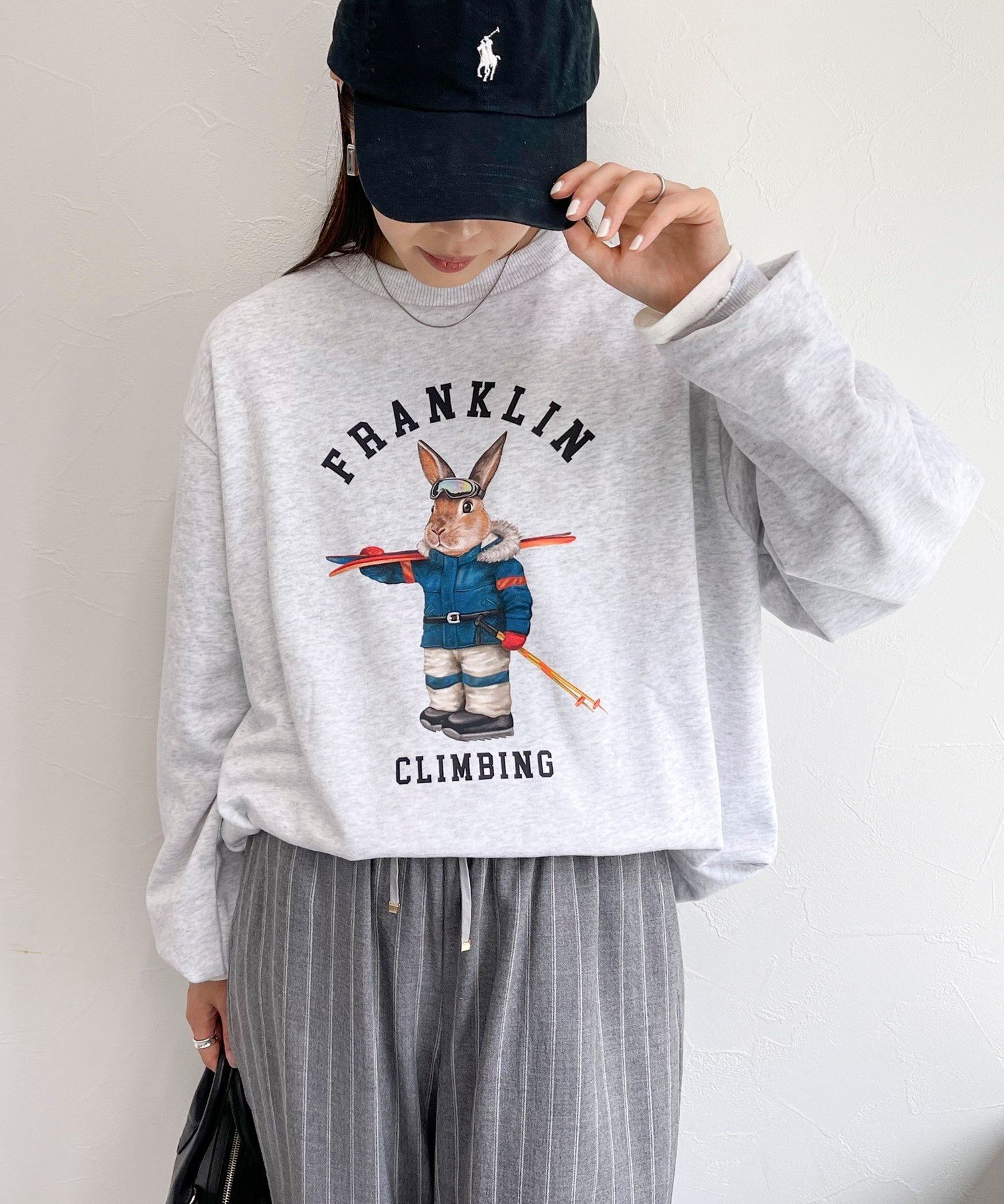 【SALE／40%OFF】fredy emue 【Franklin Climbing/ フランクリン クライミング】うさぎスキー クルーネックスウェット フレディ アンド グロスター トップス スウェット・トレーナー グレー ホワイト【送料無料】のサムネイル