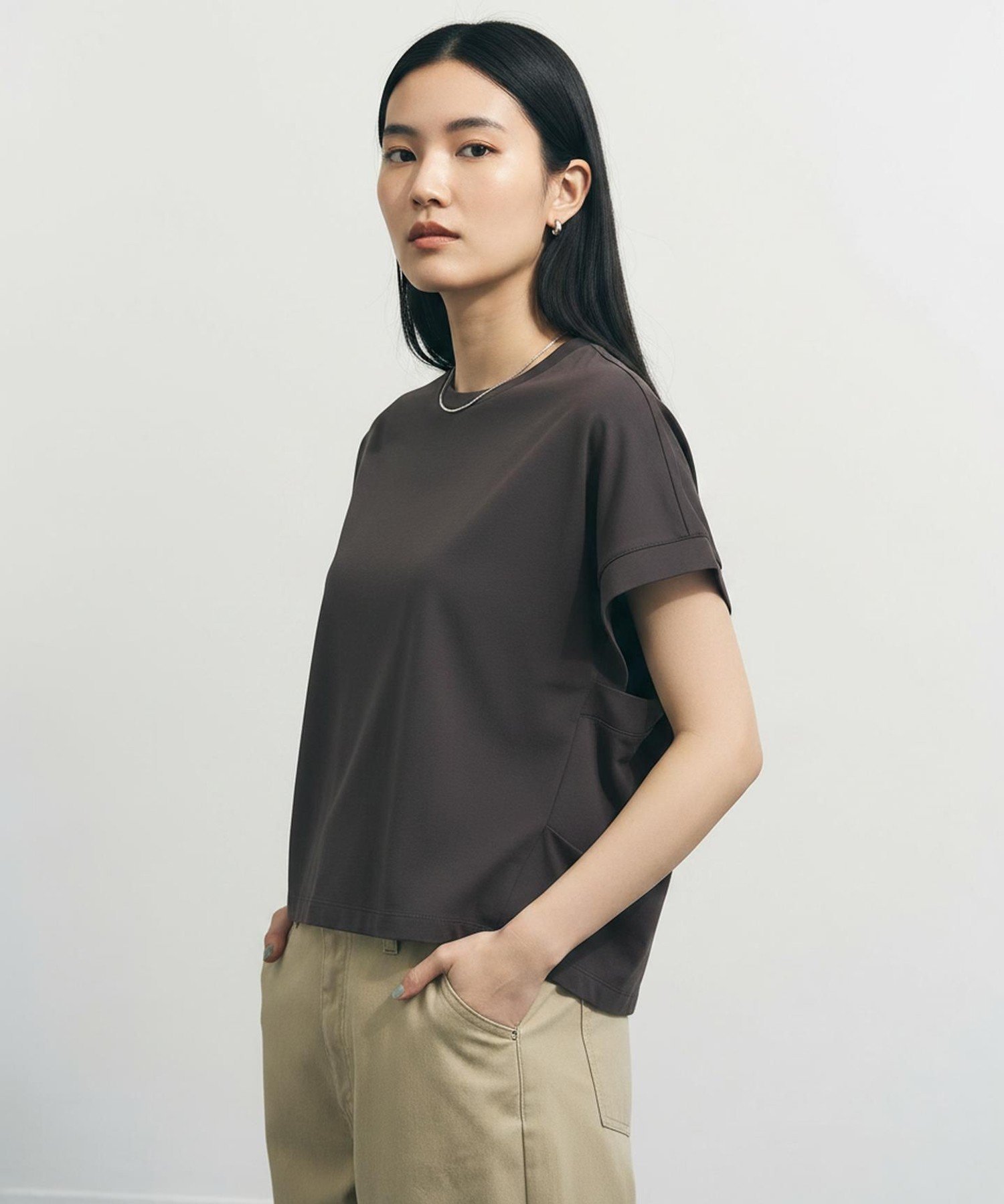 UNFILO L 【一部店舗限定カラー】BEAUTY FORM-T コクーンTシャツ アンフィーロ トップス カットソー・Tシャツ ネイビー レッド ブラック グレー ホワイト