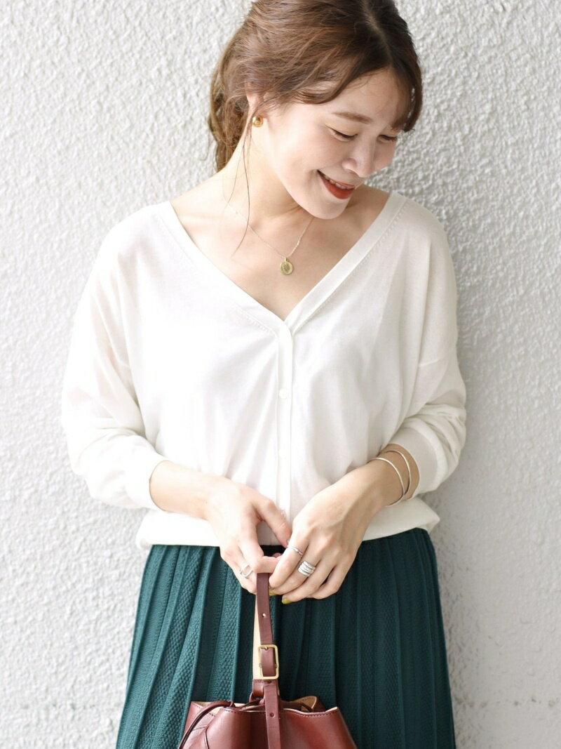 【SALE／50%OFF】SHIPS WOMEN コットンナイロンVネックカーディガン◇ シップス トップス カーディガン ホワイト ブラック グリーン【送料無料】のサムネイル