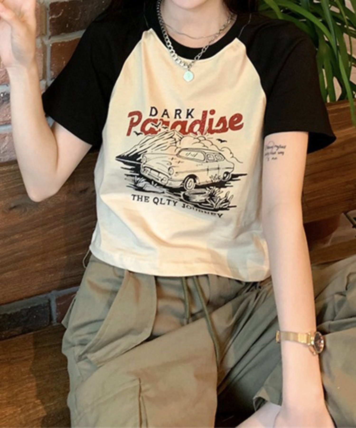 クロップド丈 ラグランプリント リンガーTシャツ culw465 チュクラ トップス カットソー・Tシャツ ブラック