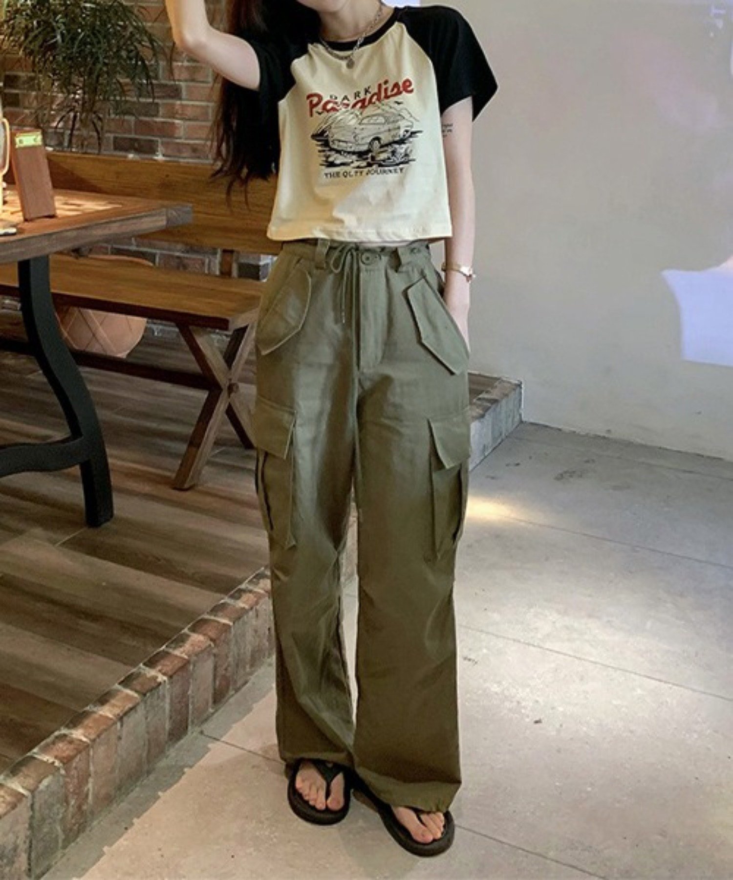 クロップド丈 ラグランプリント リンガーTシャツ culw465 チュクラ トップス カットソー・Tシャツ ブラック