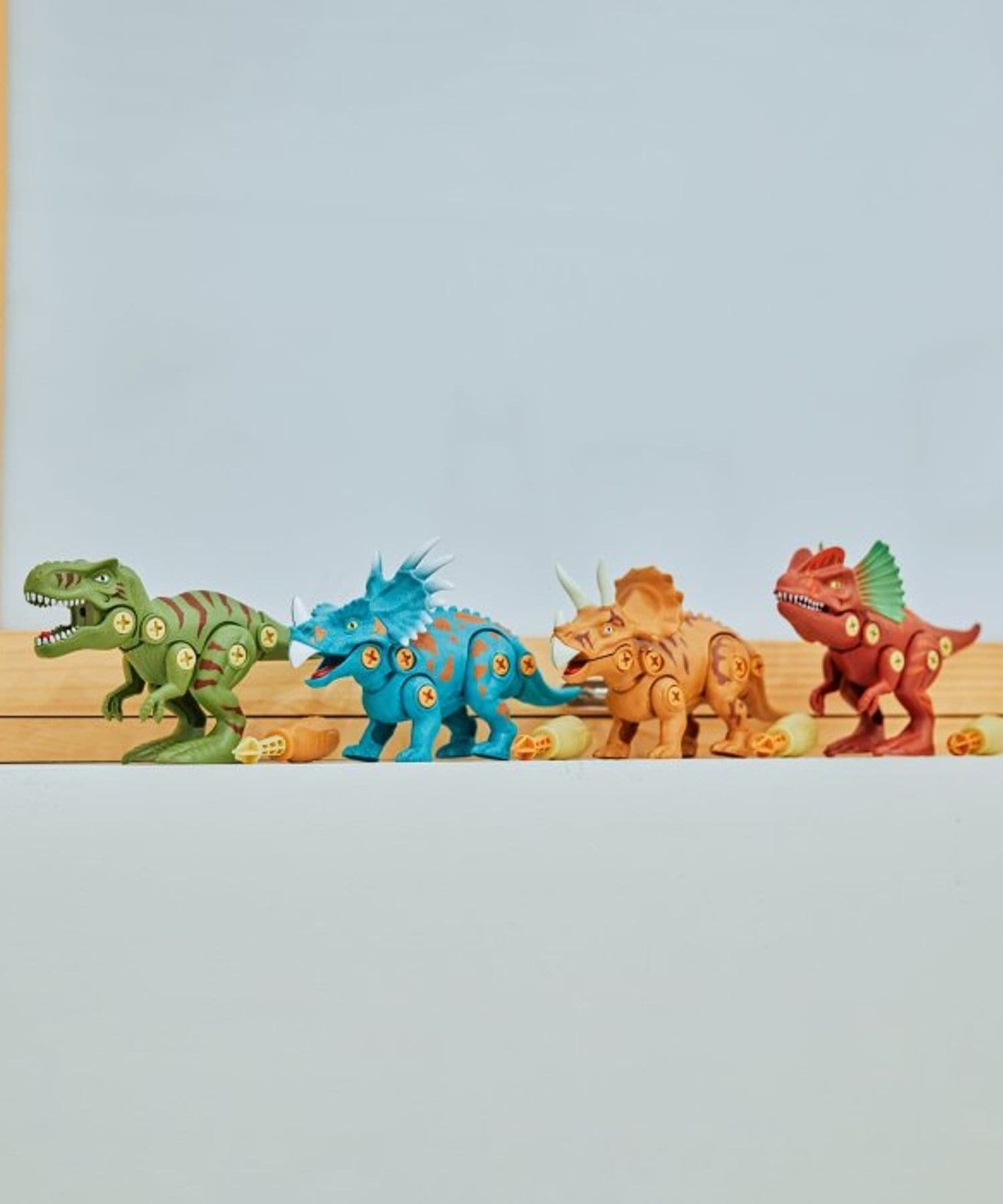 BAYFLOW [組み立て恐竜おもちゃ]DIY TOY DINOS 4点セット ベイフロー 文房具 その他の文房具のサムネイル