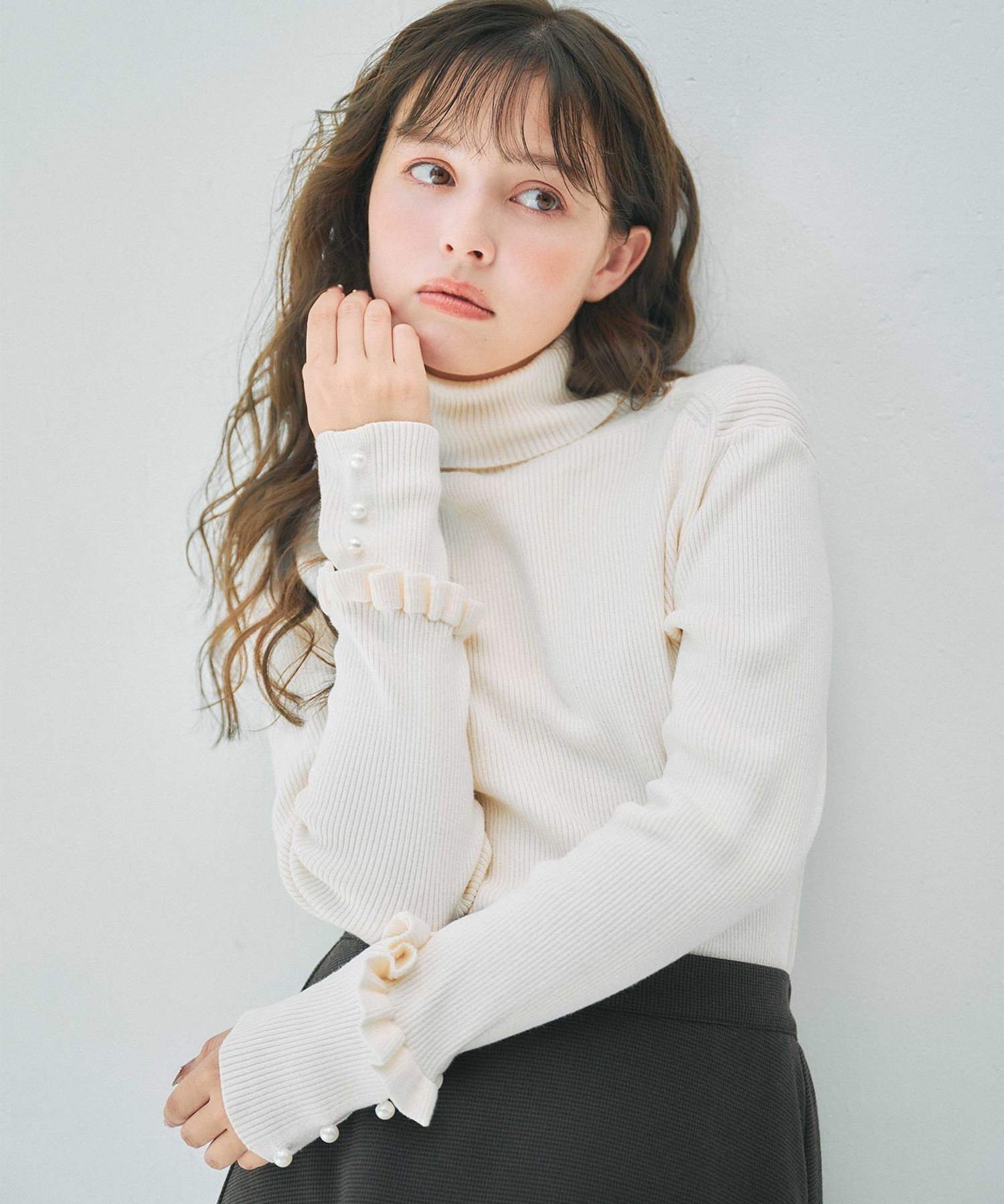 Feroux パールボタン リブタートル ニット フェルゥ トップス ニット ピンク ホワイト ブラック【送料無料】