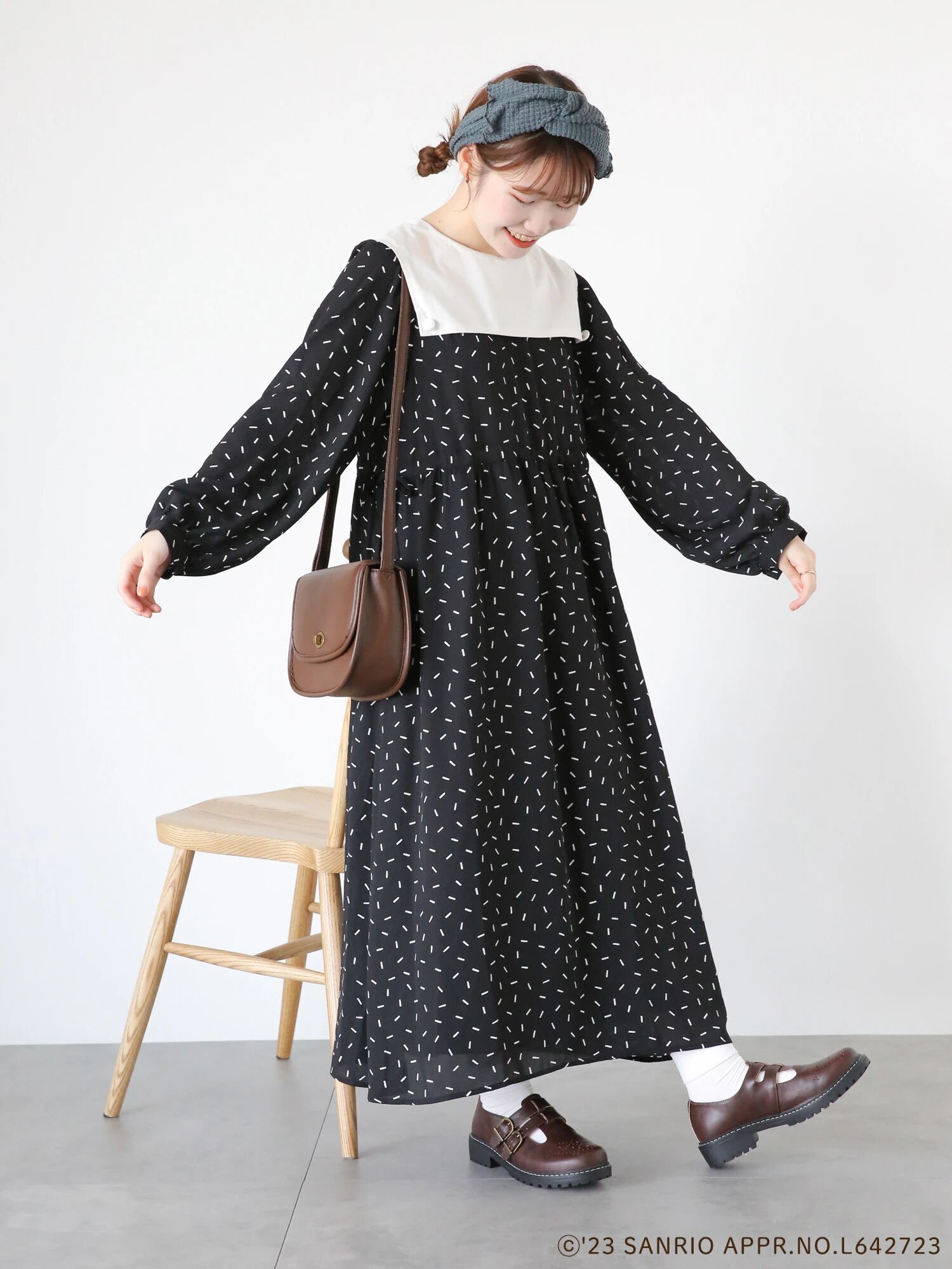 【SALE／25%OFF】ehka sopo 【サンリオ】マロンクリーム/幾何柄ワンピース エヘカソポ ワンピース・ドレス ワンピース ブラック レッド【送料無料】のサムネイル