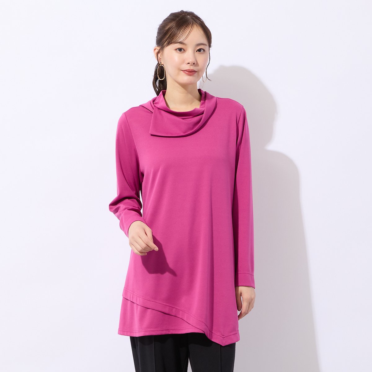 Liliane Burty 【M~4L】デザイン衿無地Tシャツ リリアンビューティ トップス カットソー・Tシャツ ピンク