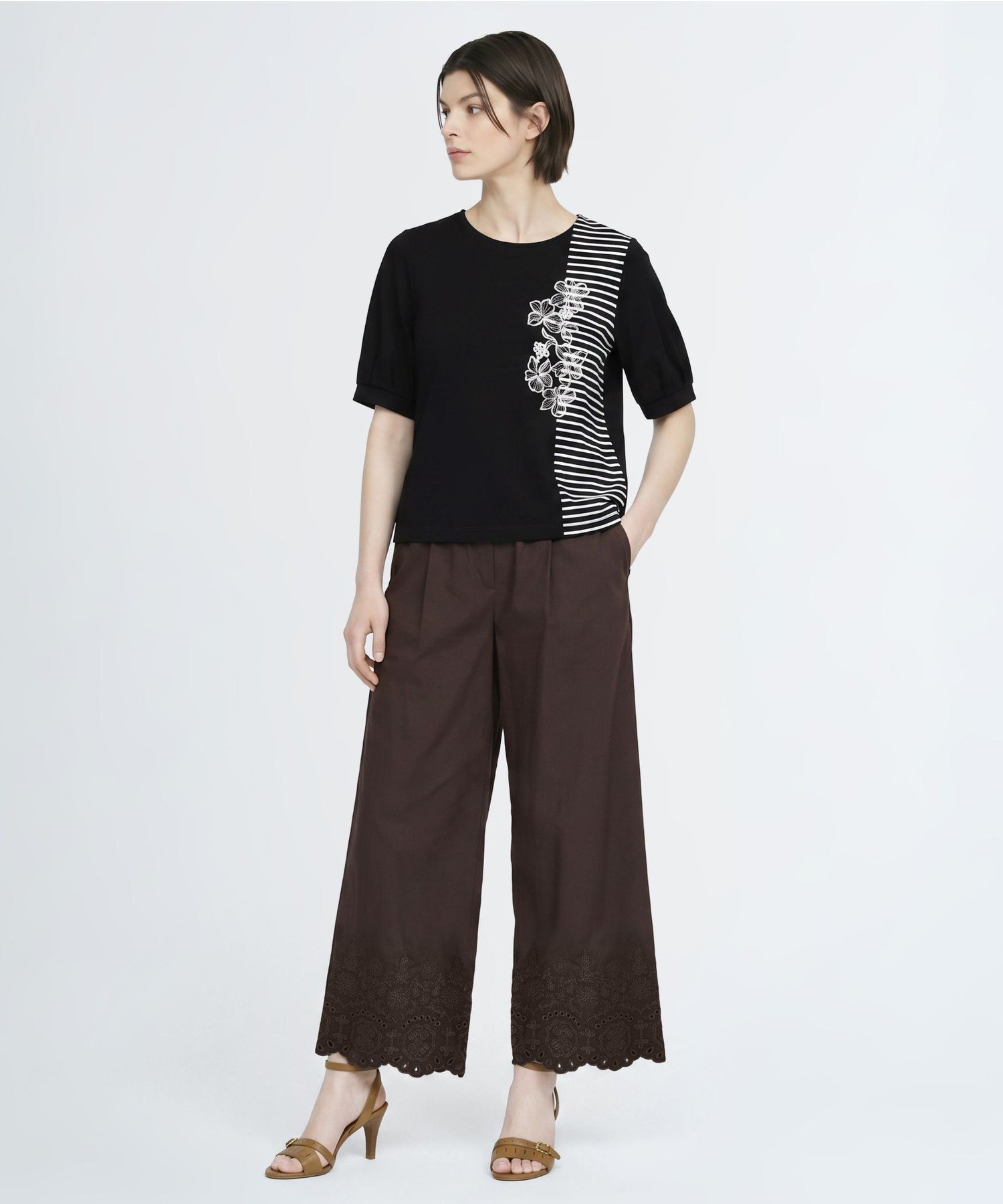 SCAPA コンビテンジク刺繍カットソー スキャパ トップス カットソー・Tシャツ ブラック ホワイト