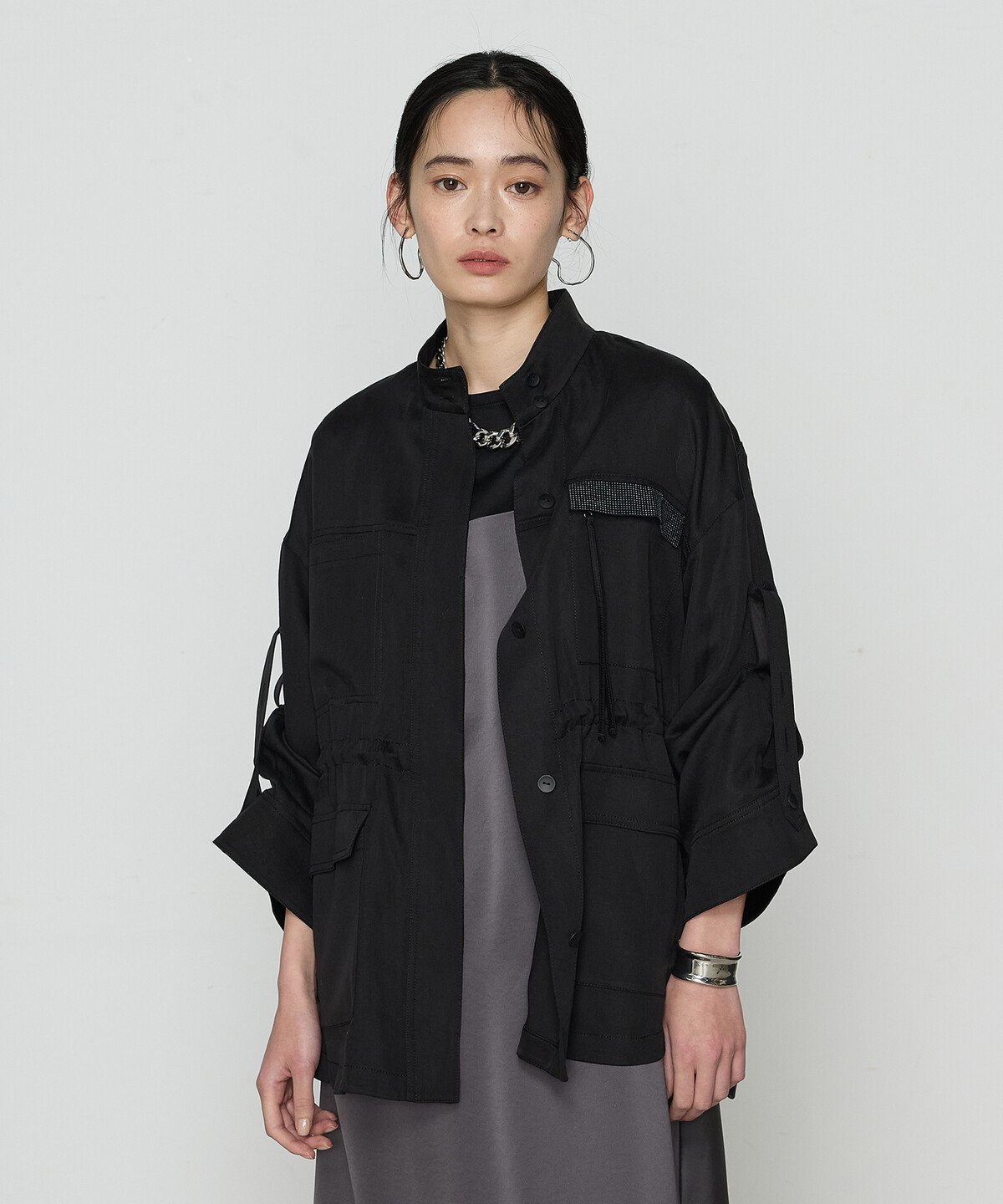 K.T KIYOKO TAKASE テンセルリネンサテン ミリタリー調シャツブルゾン コムサ ジャケット・アウター ブルゾン・ジャンパー ブラック グレー
