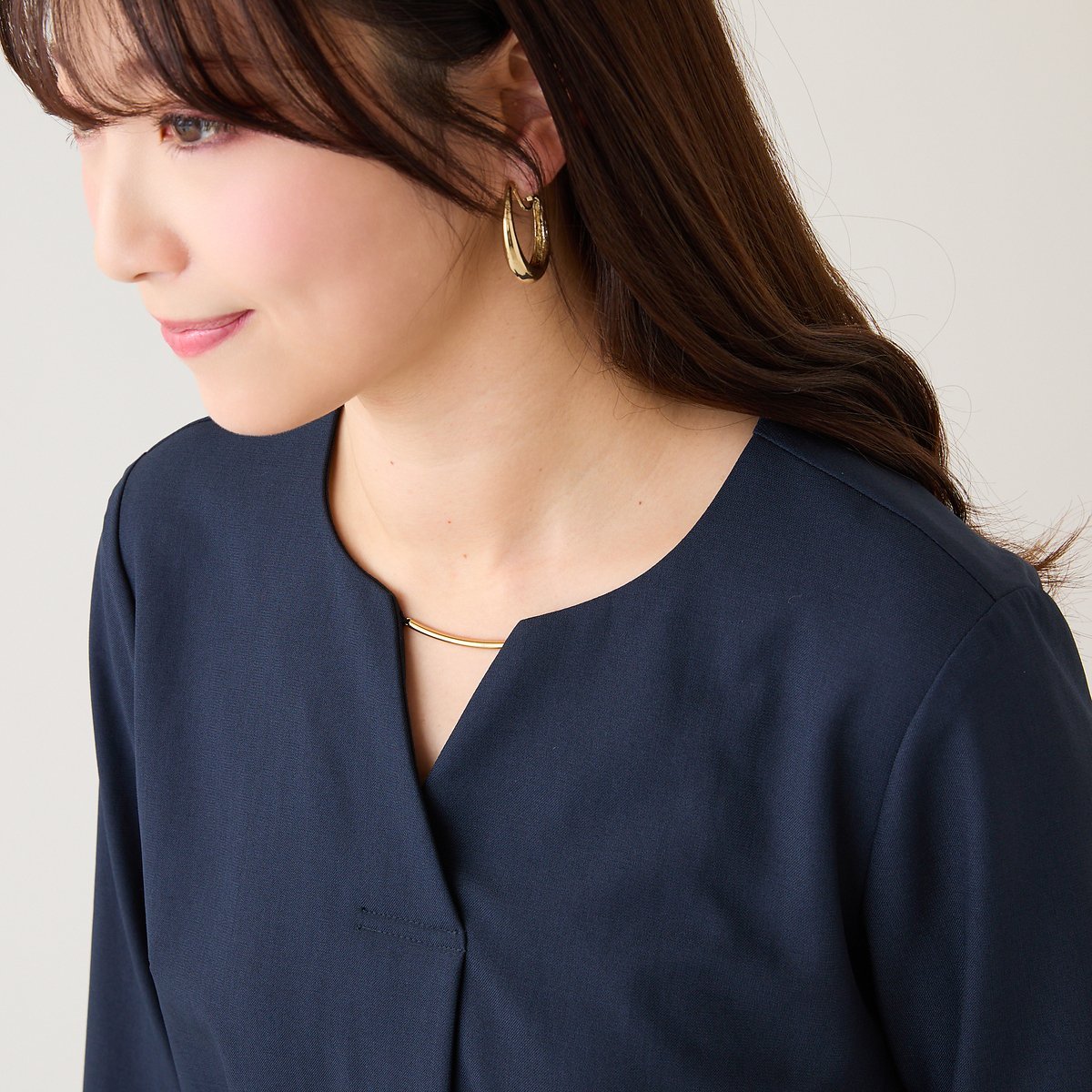 Rose Tiara 【セットアップ対応】【イージーケア】ストレッチツイルブラウス ローズティアラ トップス シャツ・ブラウス ネイビー ベージュ