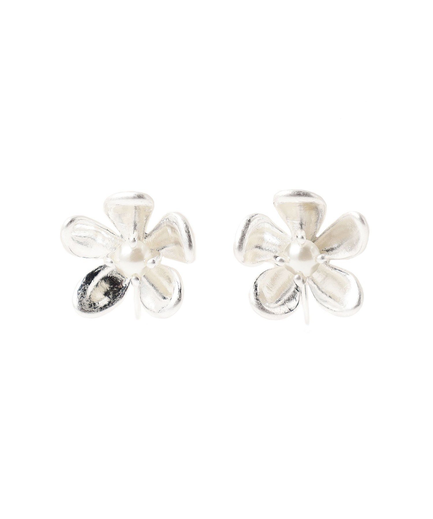 【SALE／30%OFF】BEAMS HEART WOMEN メタルフラワー イヤリング ビームス ハート アクセサリー・腕時計 ネックレス ゴールド シルバー