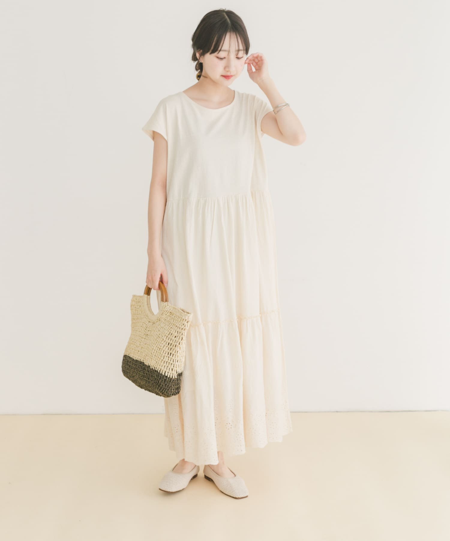 【SALE／64%OFF】URBAN RESEARCH ITEMS ピグメントティアードワンピース アーバンリサーチアイテムズ ワンピース・ドレス ワンピースのサムネイル