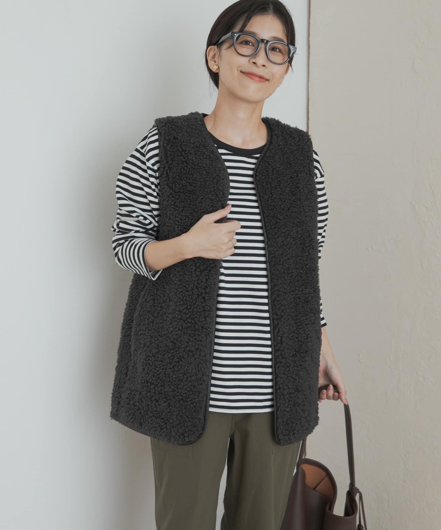 URBAN RESEARCH DOORS リバーシブルボアベスト アーバンリサーチドアーズ ジャケット・アウター その他のジャケット・アウター グレー【送料無料】