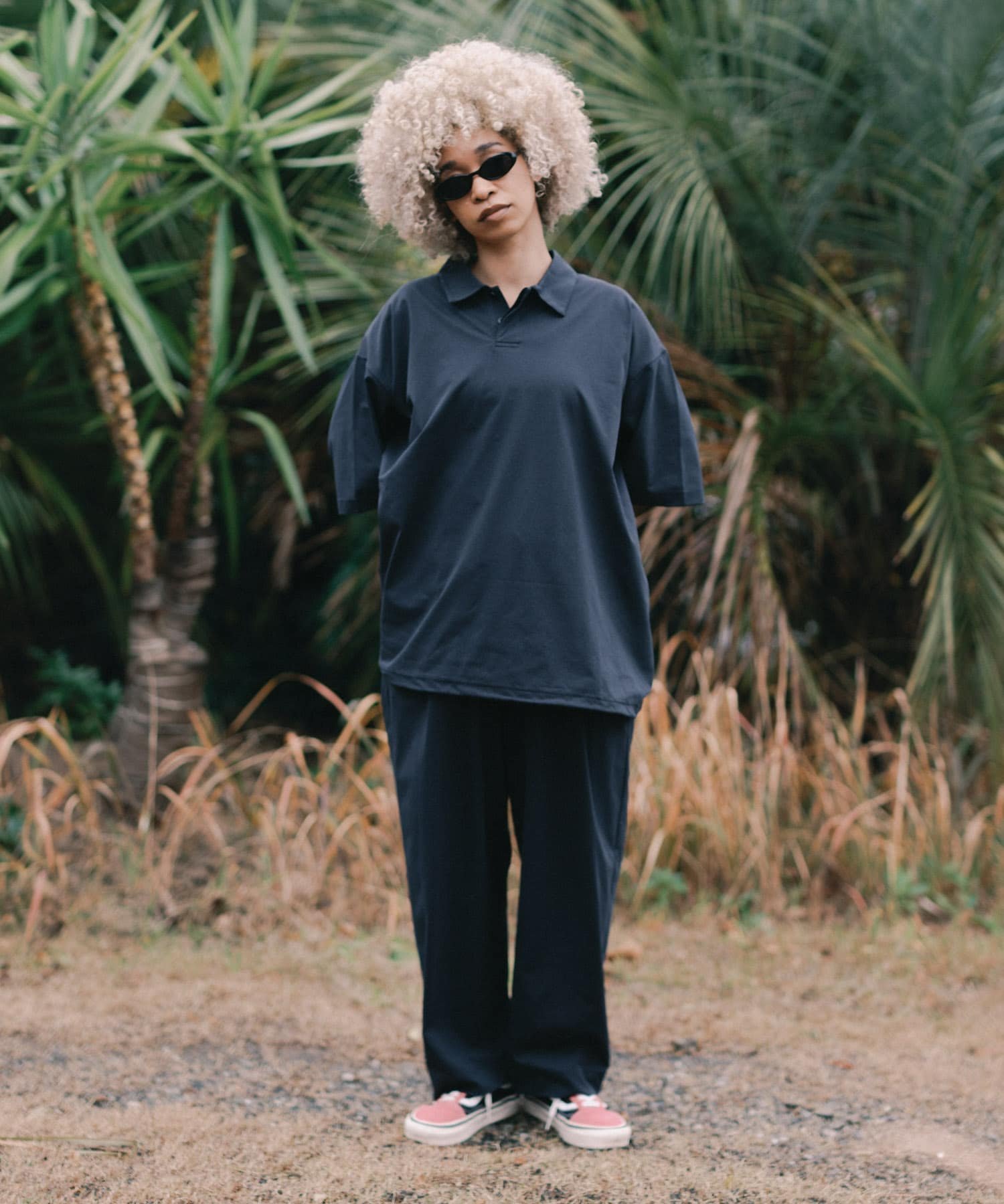 URBAN RESEARCH Wide Dad BREEZY TECH EASY PANTS アーバンリサーチ パンツ その他のパンツ ブラック ネイビー【送料無料】