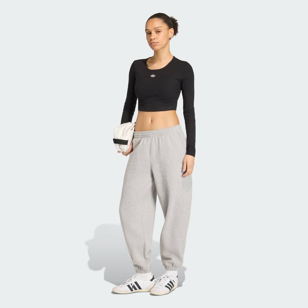 【公式】アディダス adidas 返品可 エッセンシャルズ リブ クロップド 長袖Tシャツ アディダス トップス カットソー・Tシャツ ブラック
