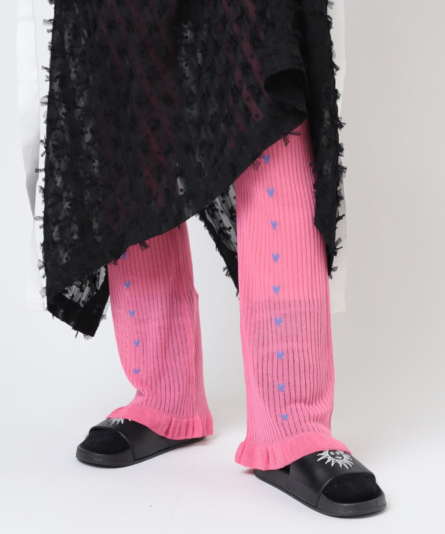 RNA R4258 プチハートシアーレギンスパンツ アールエヌエー パンツ その他のパンツ ピンク ブラック ホワイト