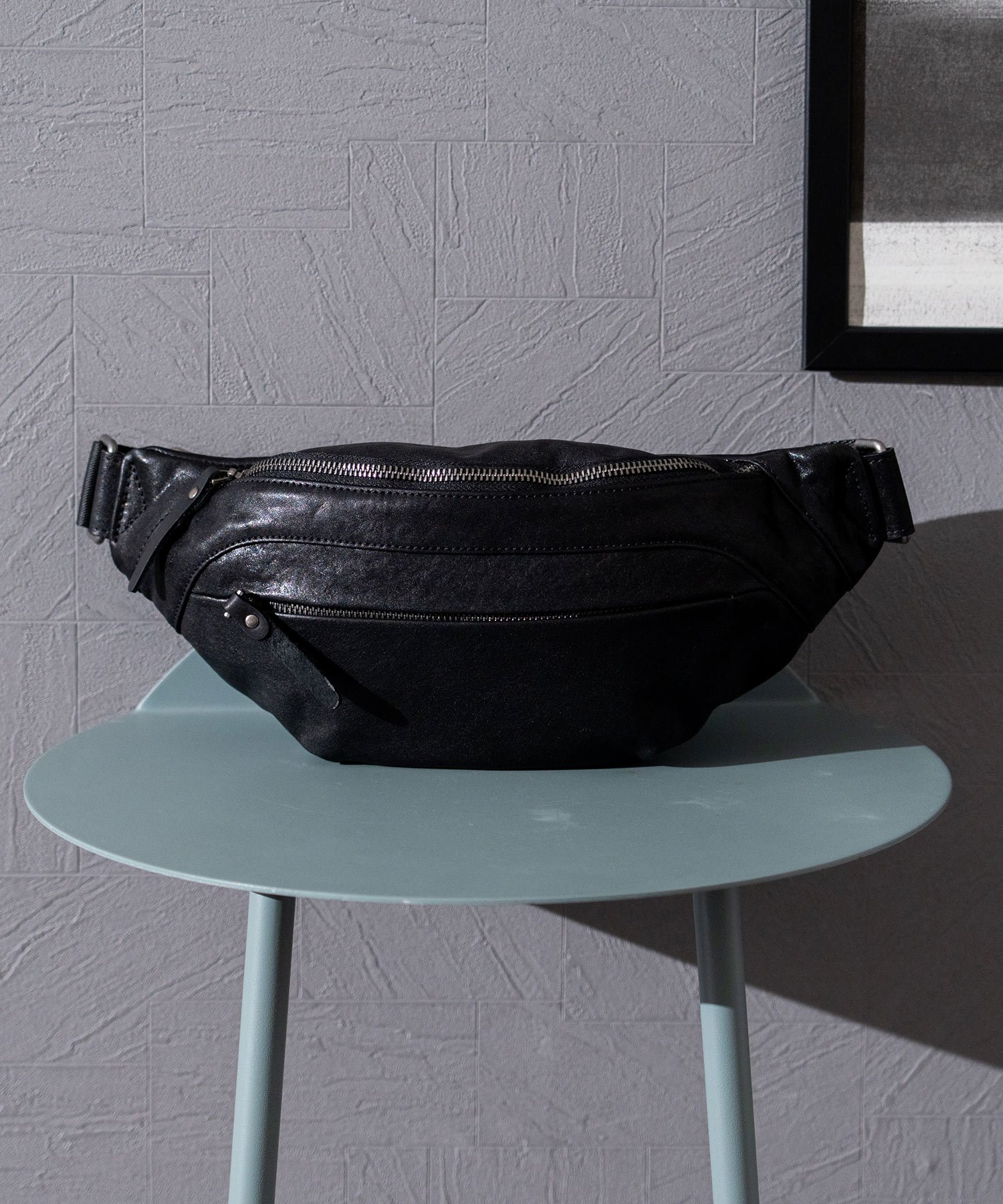 【SALE／40%OFF】aroco 本革ボディバッグ ヴィータフェリーチェ バッグ ボディバッグ・ウエストポーチ ブラック【送料無料】