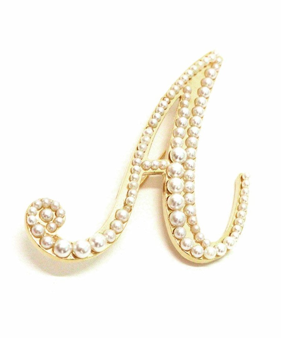 Donoban イニシャルパールブローチ ドノバン アクセサリー・腕時計 ネックレス