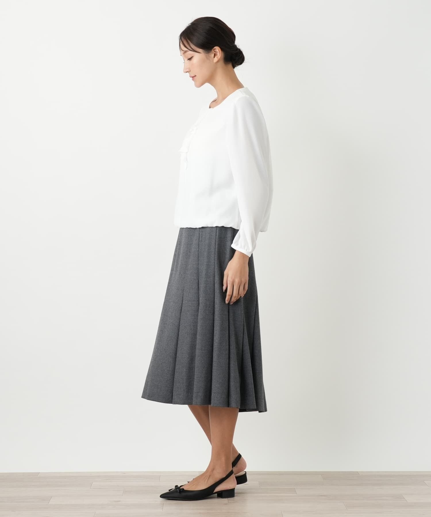 Leilian PLUS HOUSE ノーカラーブラウス レリアン プラスハウス トップス シャツ・ブラウス ホワイト