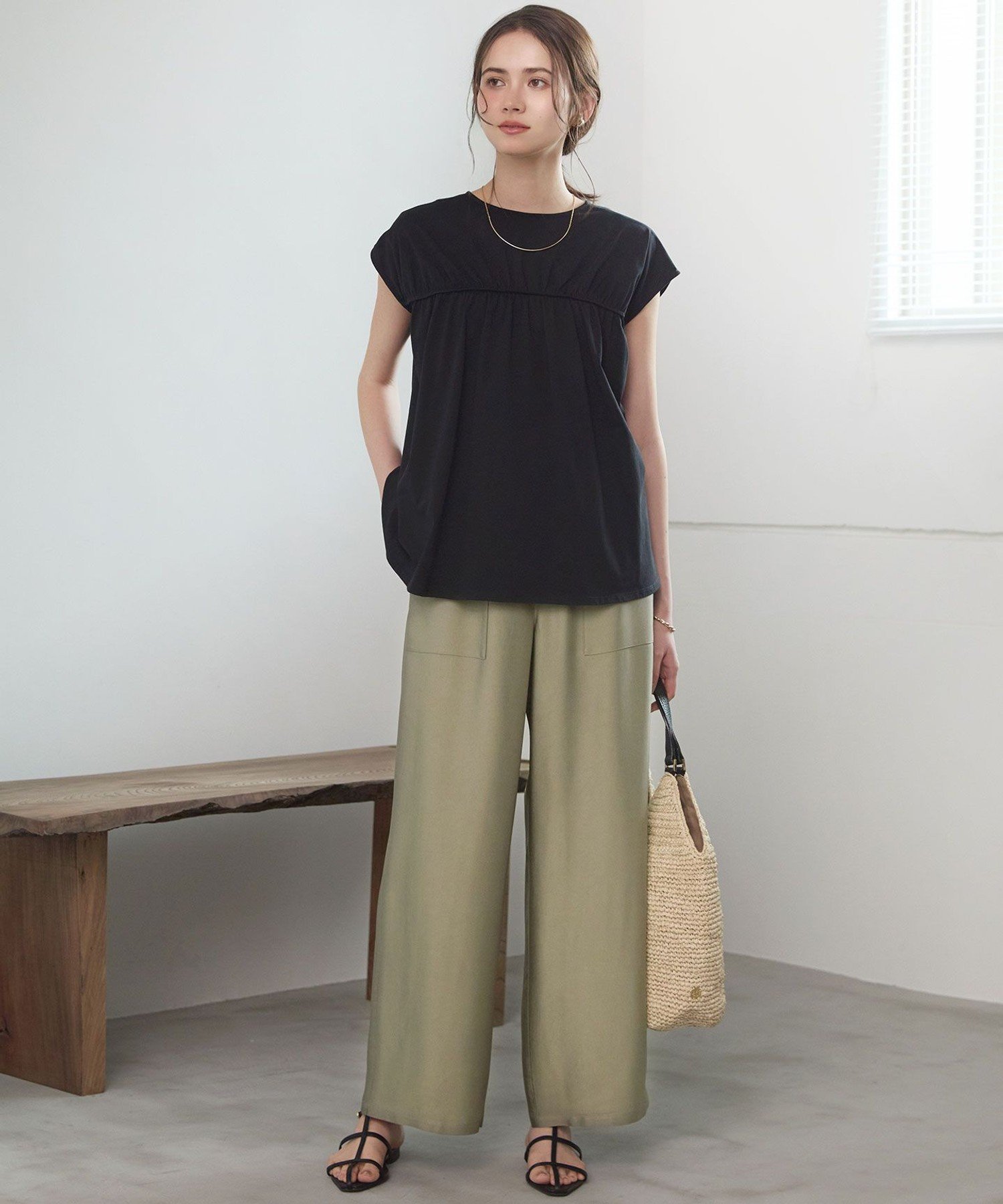23区 S 【SLOW/一部店舗限定】シャーリングデザイン 2WAY カットソー ニジュウサンク トップス カットソー・Tシャツ ブラック ホワイト