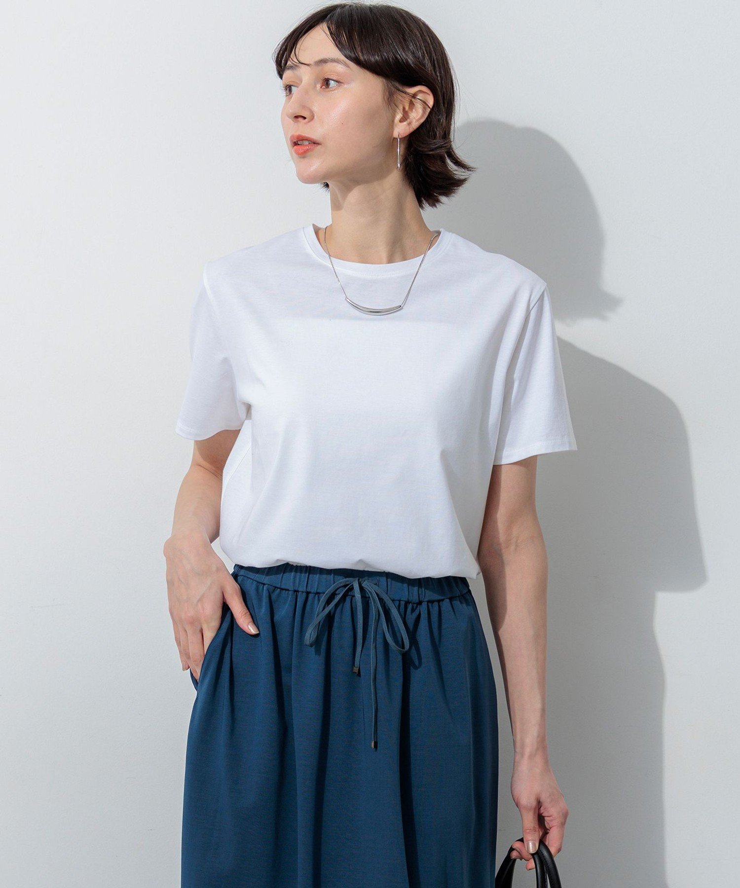 23区 【WEB&一部店舗限定カラーあり/Oggi掲載】ハイエンド クルーネック Tシャツ ニジュウサンク トップス カットソー・Tシャツ ブラック ブラウン ホワイト