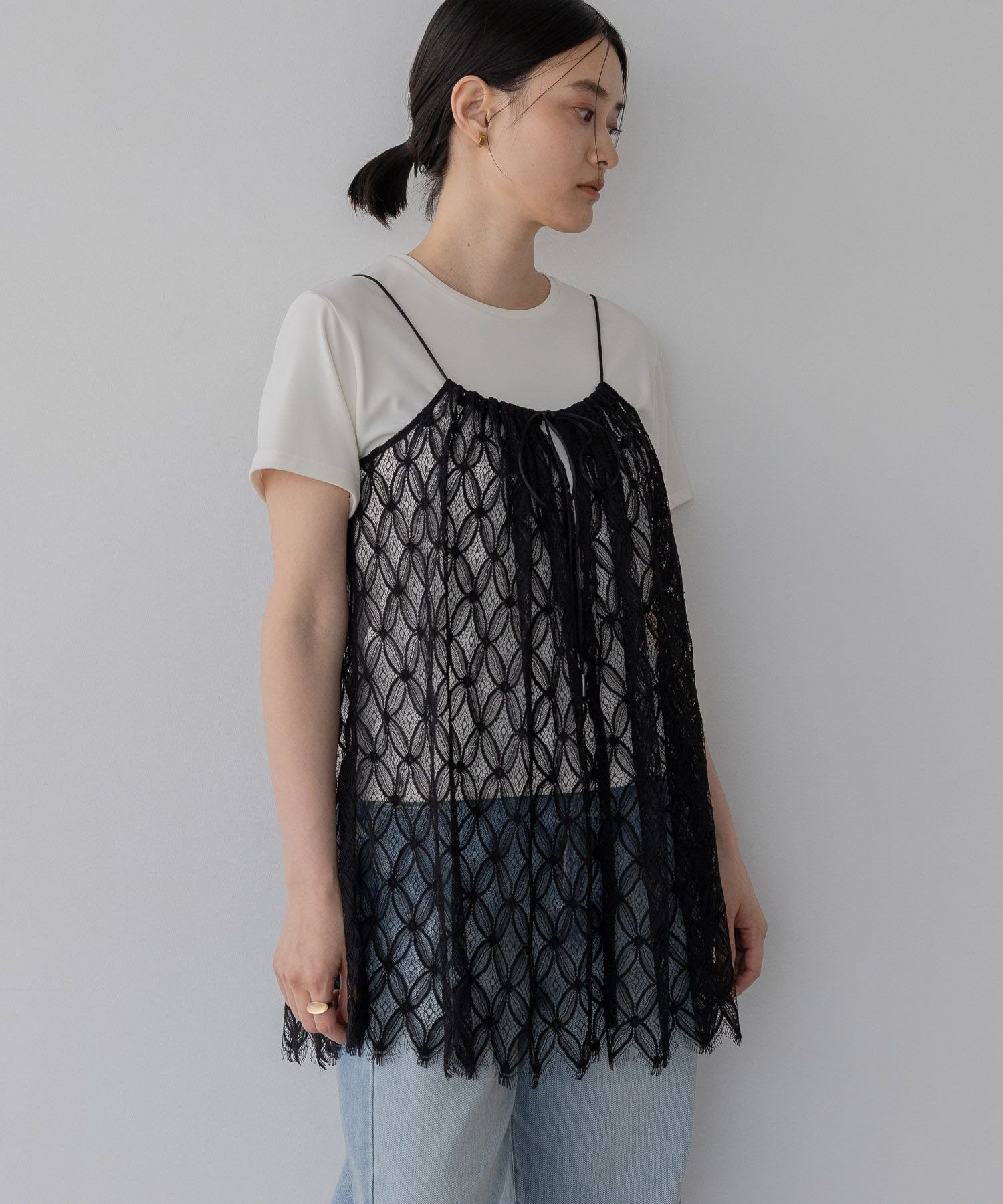 【SALE／50%OFF】A part by ラッセルレースキャミ アパートバイ トップス その他のトップス ホワイト ブラック【送料無料】