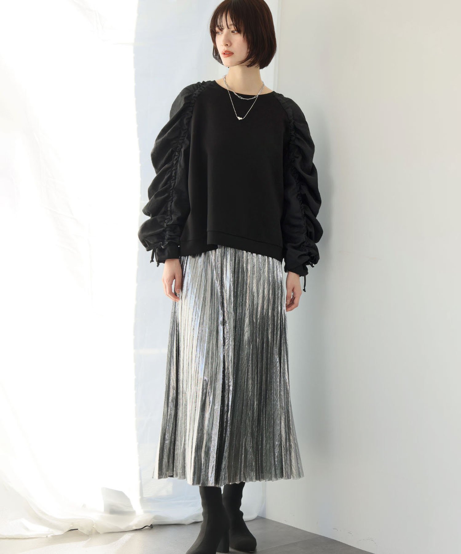 Ampirula シャーリングボリュームスリーブ異素材MIXプルオーバー リバーフィールド アンド コー トップス カットソー・Tシャツ ブラック ホワイト【送料無料】