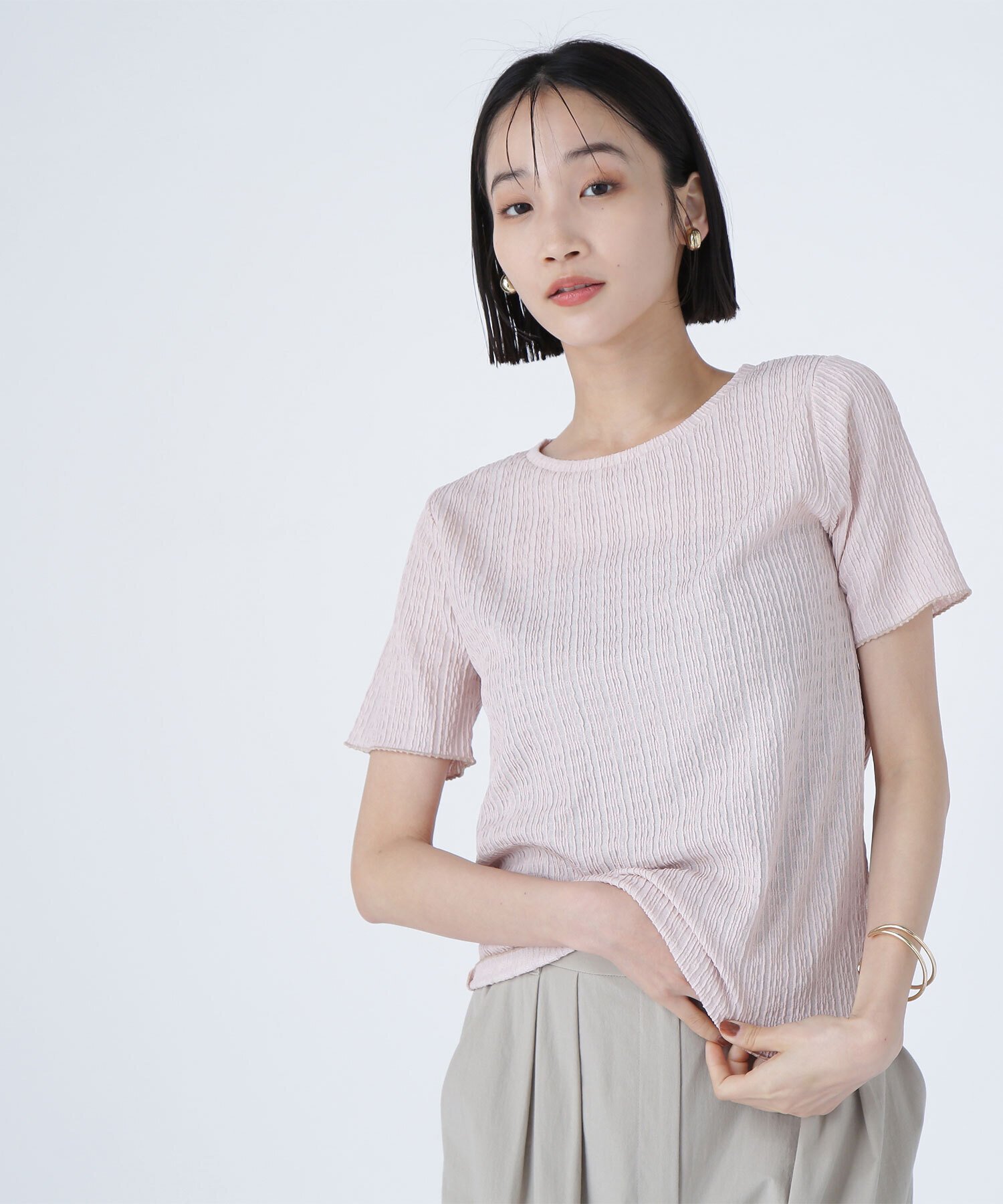 NATURAL BEAUTY BASIC ふくれジャガードコンパクトトップス* ナチュラルビューティベーシック トップス カットソー・Tシャツ ホワイト ピンク ブラック