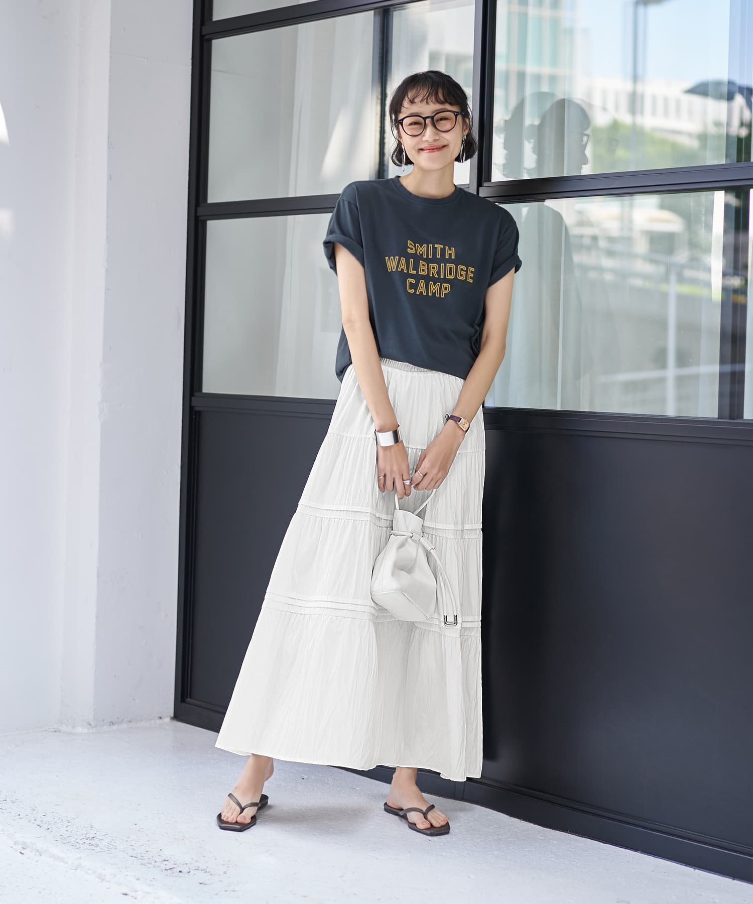 STYLE DELI 中抜きロゴTシャツ スタイルデリ トップス カットソー・Tシャツ グレー