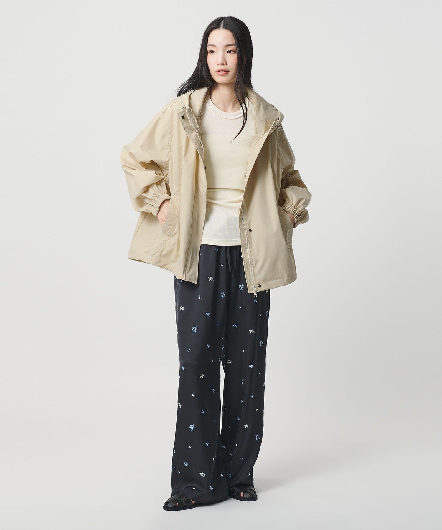 BEAUTY&YOUTH UNITED ARROWS 【WEB限定】コットンナイロン フードブルゾン ウォッシャブル ビューティー＆ユース　ユナイテッドアローズ ジャケット・アウター ブルゾン・ジャンパー ホワイト ブラック【送料無料】