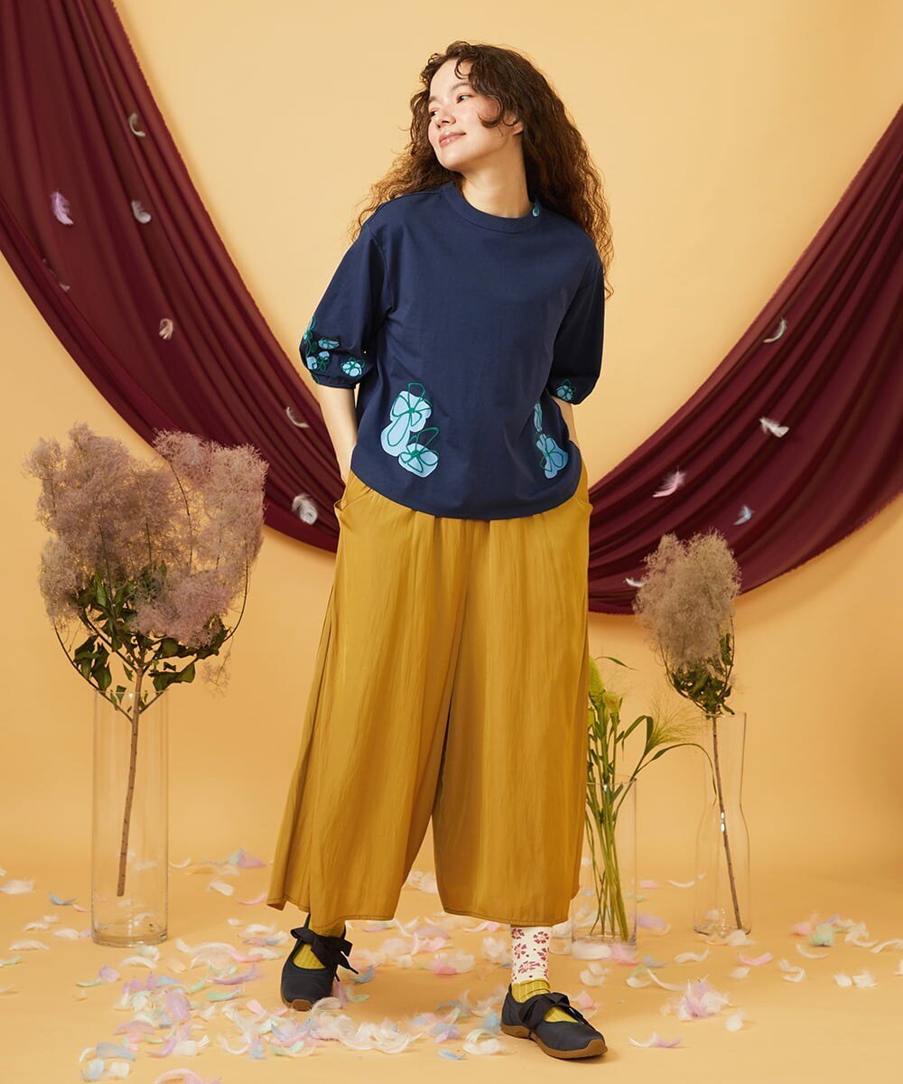 Jocomomola 【接触冷感】Amigo フラワー刺繍プリントカットソー ホコモモラ トップス カットソー・Tシャツ ネイビー イエロー