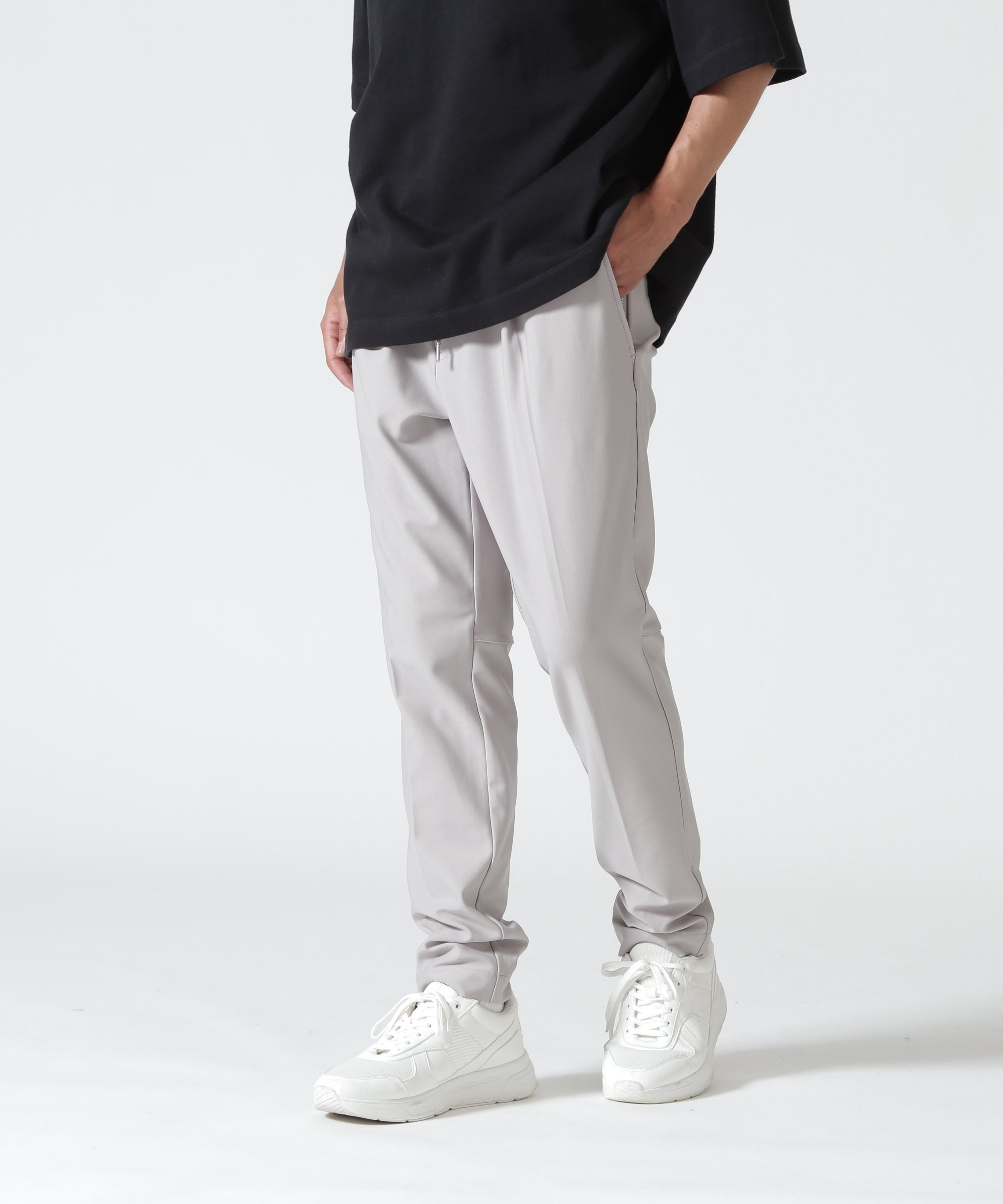 PIUORO(ピウオロ) HI TENSION KNIT JOGGER PANTS ビーセカンド パンツ その他のパンツ グレー ブラック
