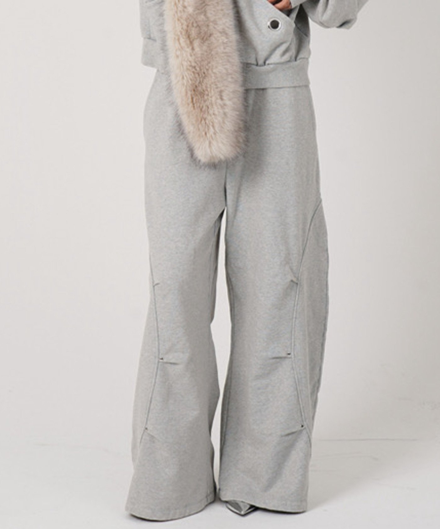 ROYAL FLASH MITSUKI/ミツキ/PEARL CHARM BARREL LEG PANTS ロイヤルフラッシュ パンツ その他のパンツ グレー ブラック