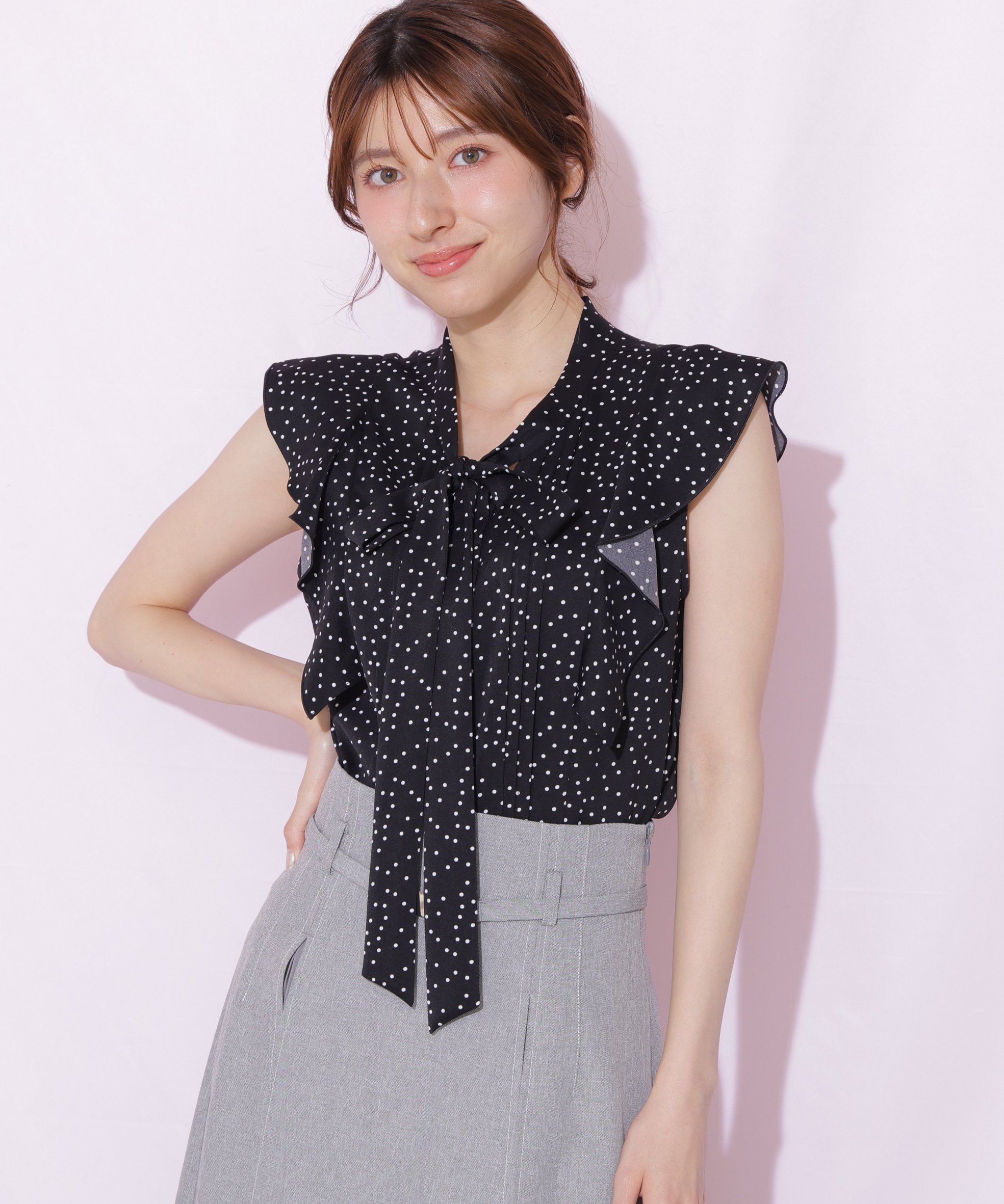 JILL by JILL STUART ピンタックボウタイブラウス ジル バイ ジル スチュアート トップス シャツ・ブラウス ブラック ホワイト ブルー