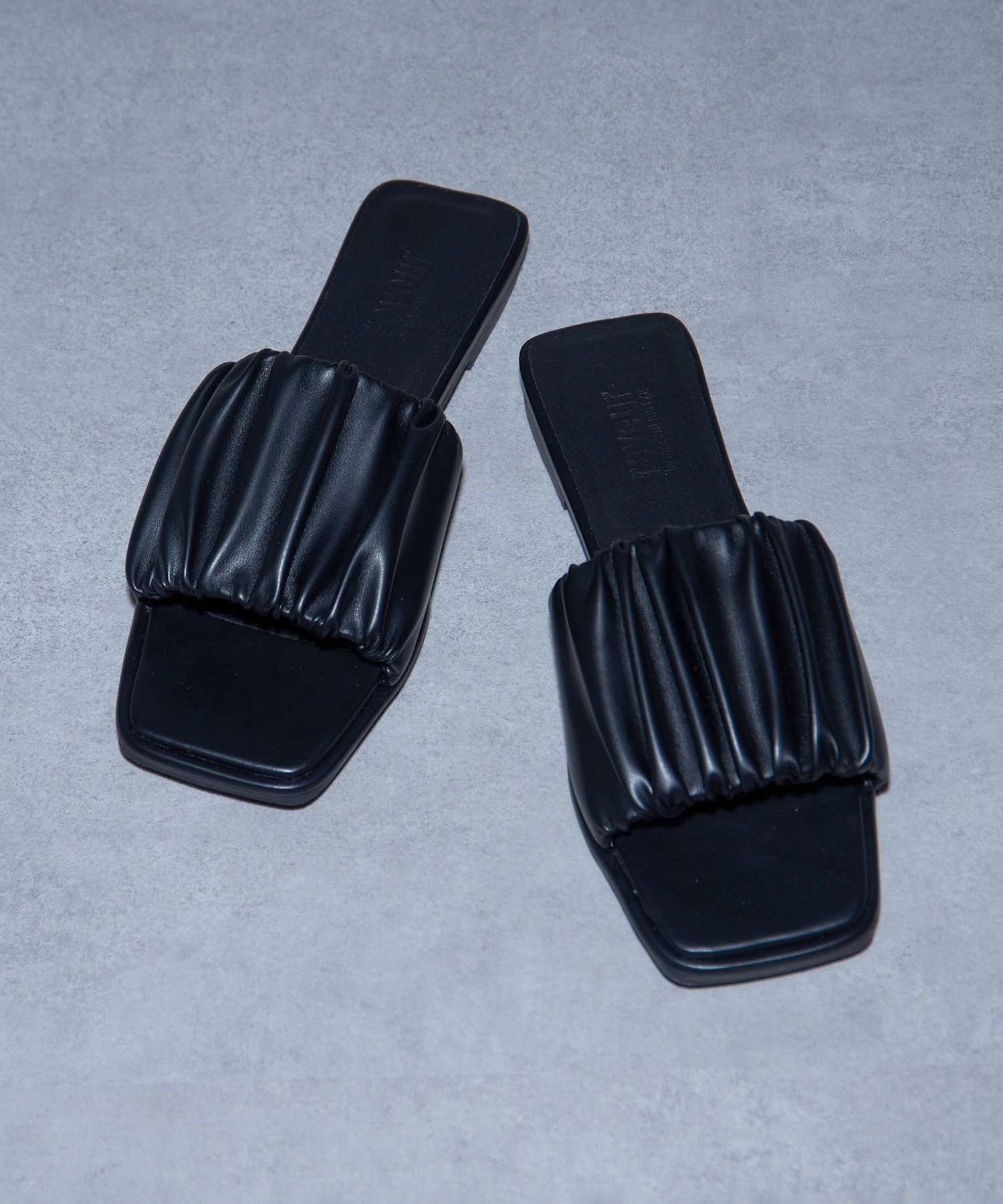 【SALE／30%OFF】MAISON BREEZE reveur MAISON BREEZE reveur/square toe gather sandals スクエアトューギャザーサンダル セットアップセブン シューズ・靴 サンダル ブラック【送料無料】