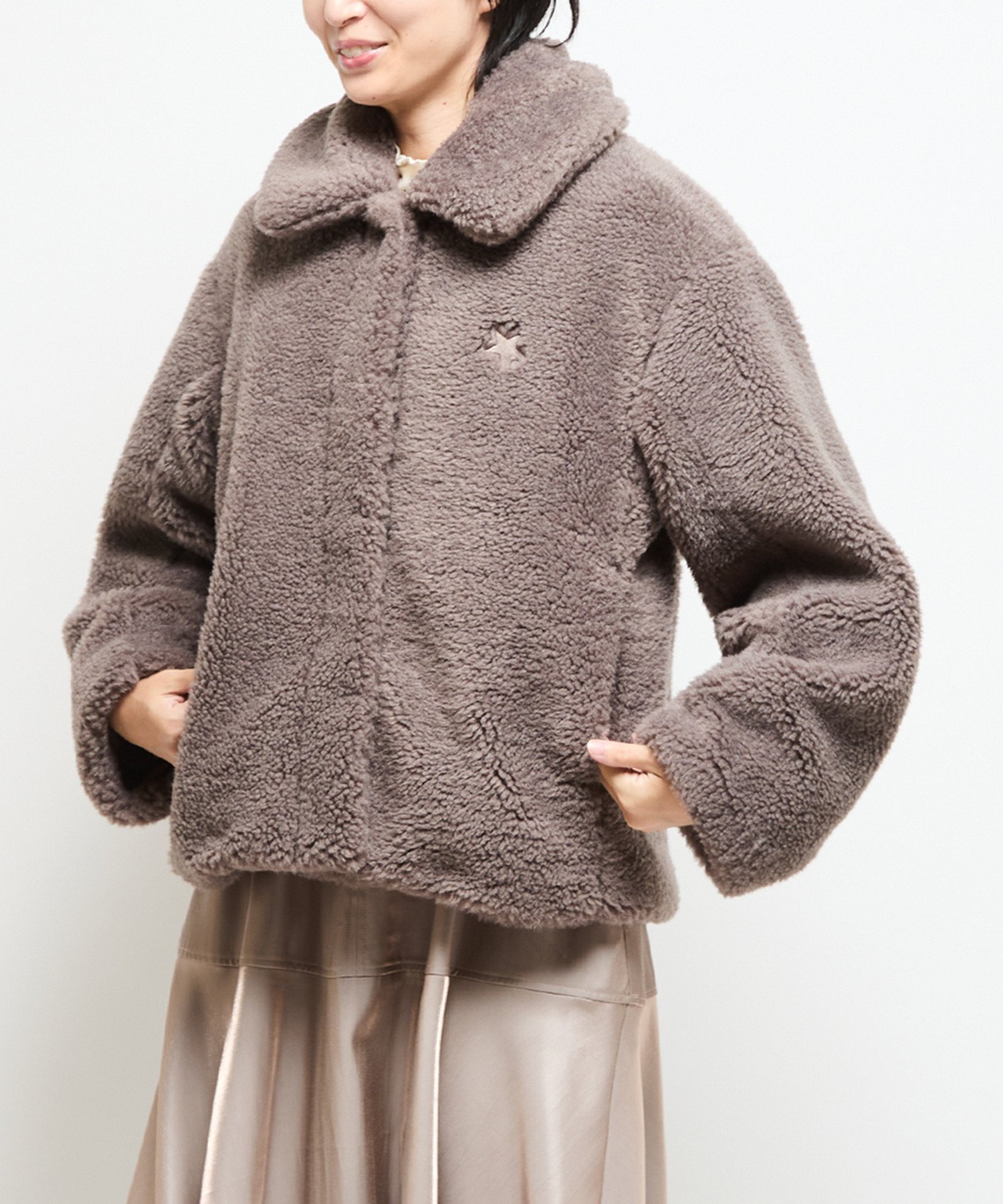 CONVERSE TOKYO WOMEN BOA COLLAR JACKET コンバーストウキョウ ジャケット・アウター その他のジャケット・アウター ブルー ホワイト ベージュ【送料無料】のサムネイル