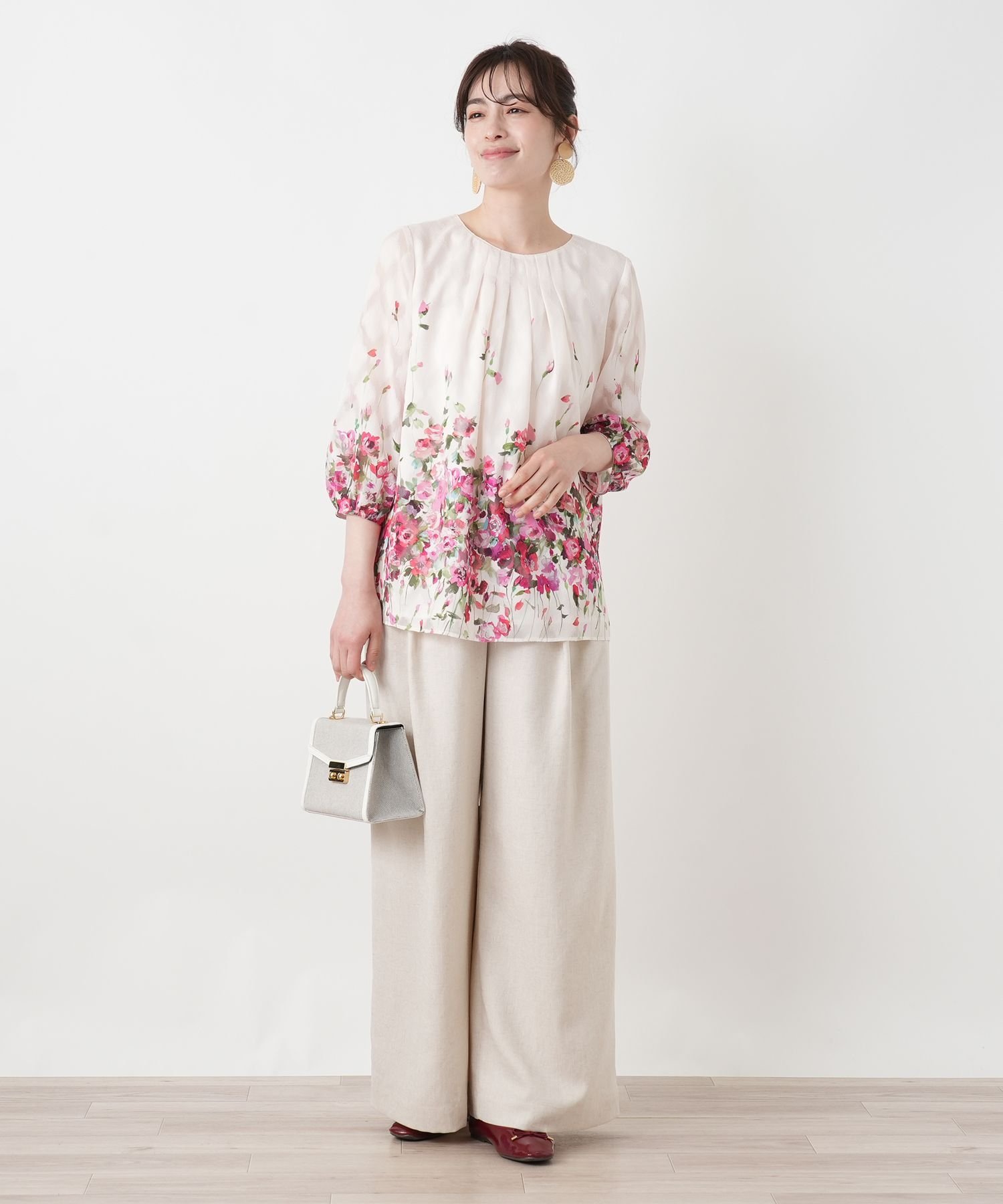 Leilian タックワイドパンツ レリアン パンツ その他のパンツ ベージュ