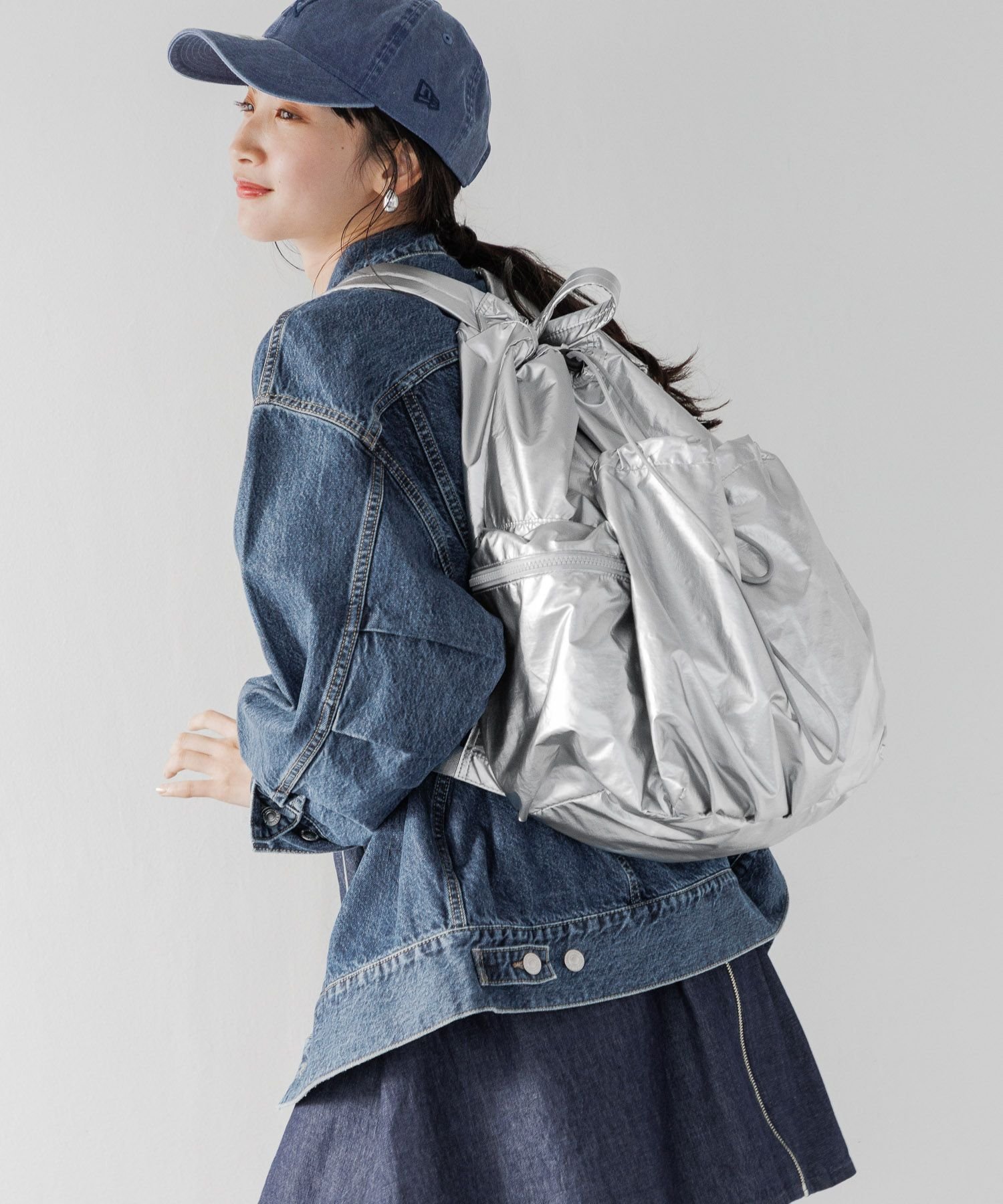 LOWRYS FARM ポケツキデイパック ローリーズファーム バッグ リュック・バックパック シルバー ホワイト ブラック【送料無料】のサムネイル