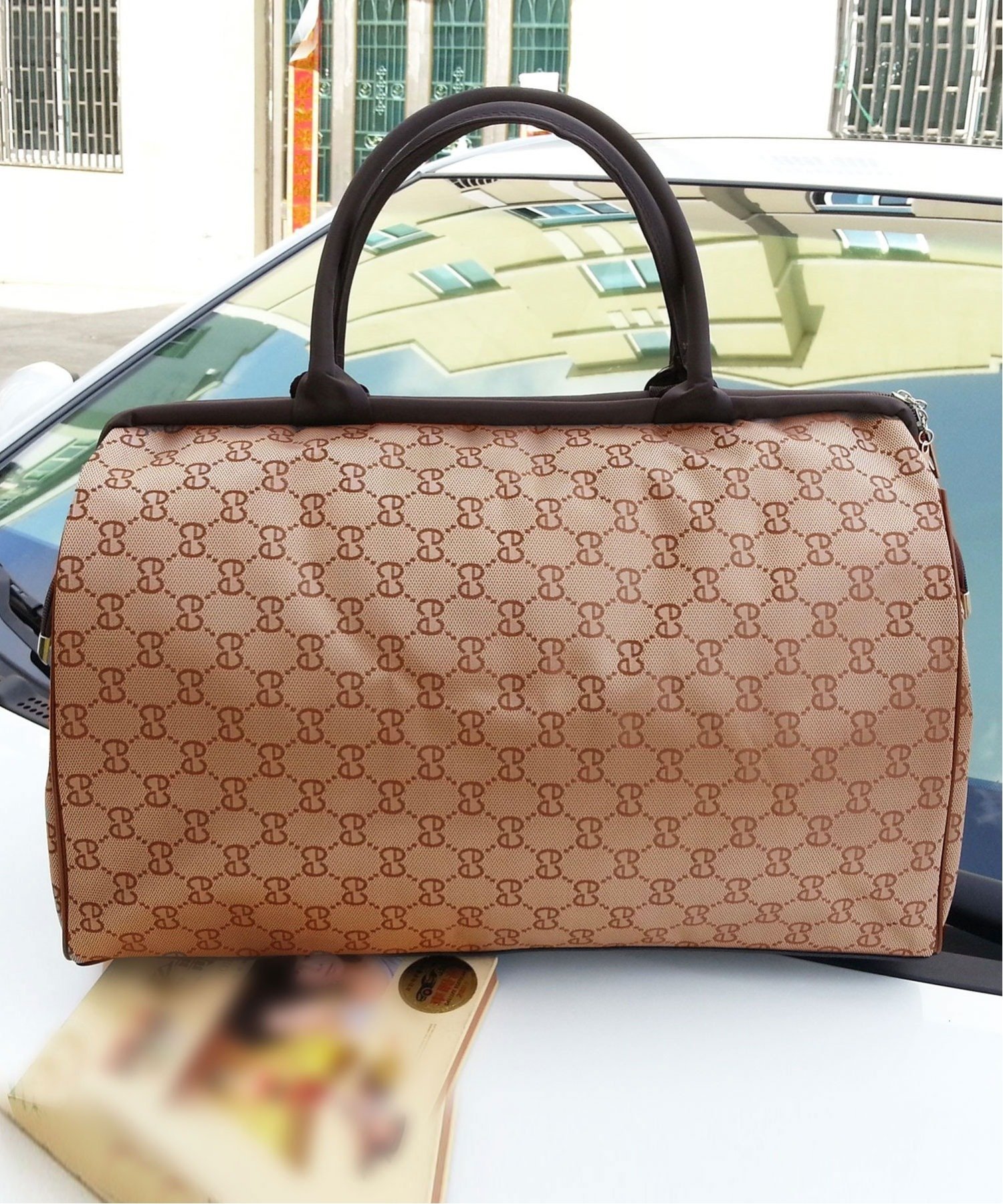 florist 軽量大容量ユニセックス総柄ボストンバッグ フローリスト バッグ ボストンバッグ ブラウン ホワイト ゴールド レッド ベージュ【送料無料】のサムネイル