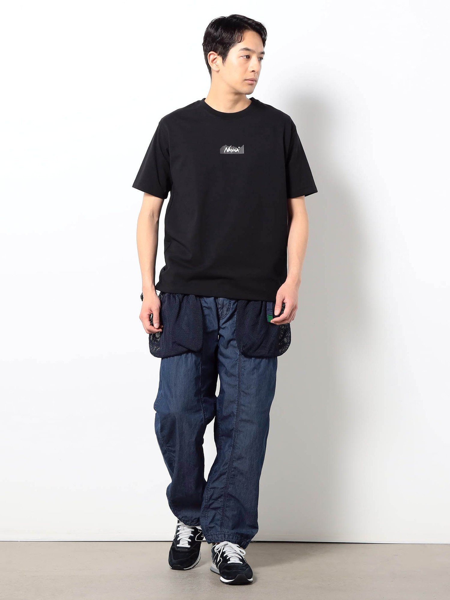 NANGA ECO HYBRID MT LOGO TEE ニコル トップス カットソー・Tシャツ ブラック ホワイト