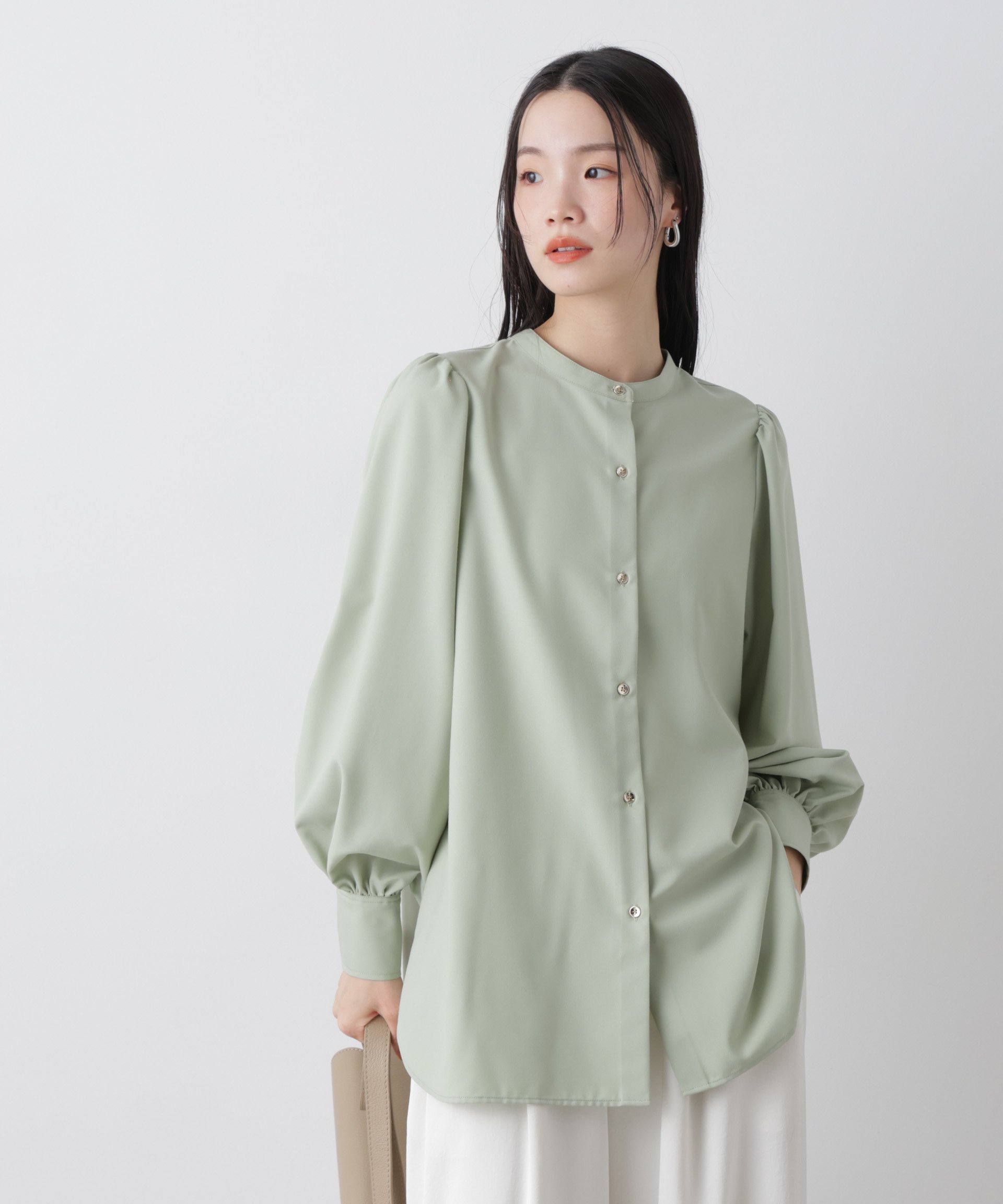 【SALE／30%OFF】NANO universe マシンウォッシャブルイージーケア ギャザースリーブブラウス ナノユニバース トップス シャツ・ブラウス グリーン ホワイト ネイビー【送料無料】 stylife-15503397 Rakuten Fashion サンプル画像3