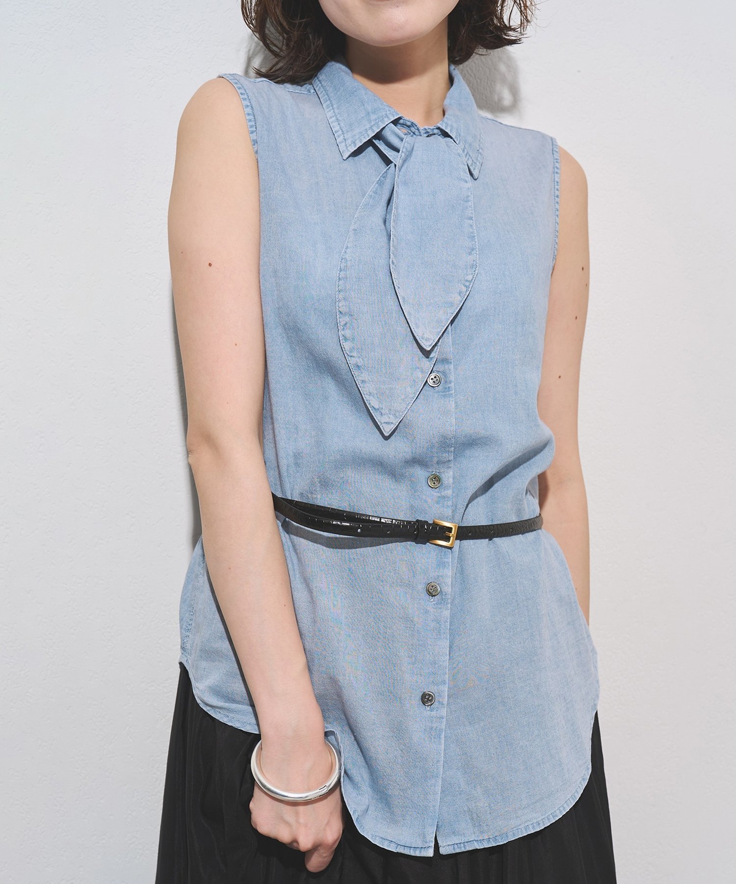 Whim Gazette デニムシフォンノースリーブブラウス ウィム ガゼット トップス シャツ・ブラウス