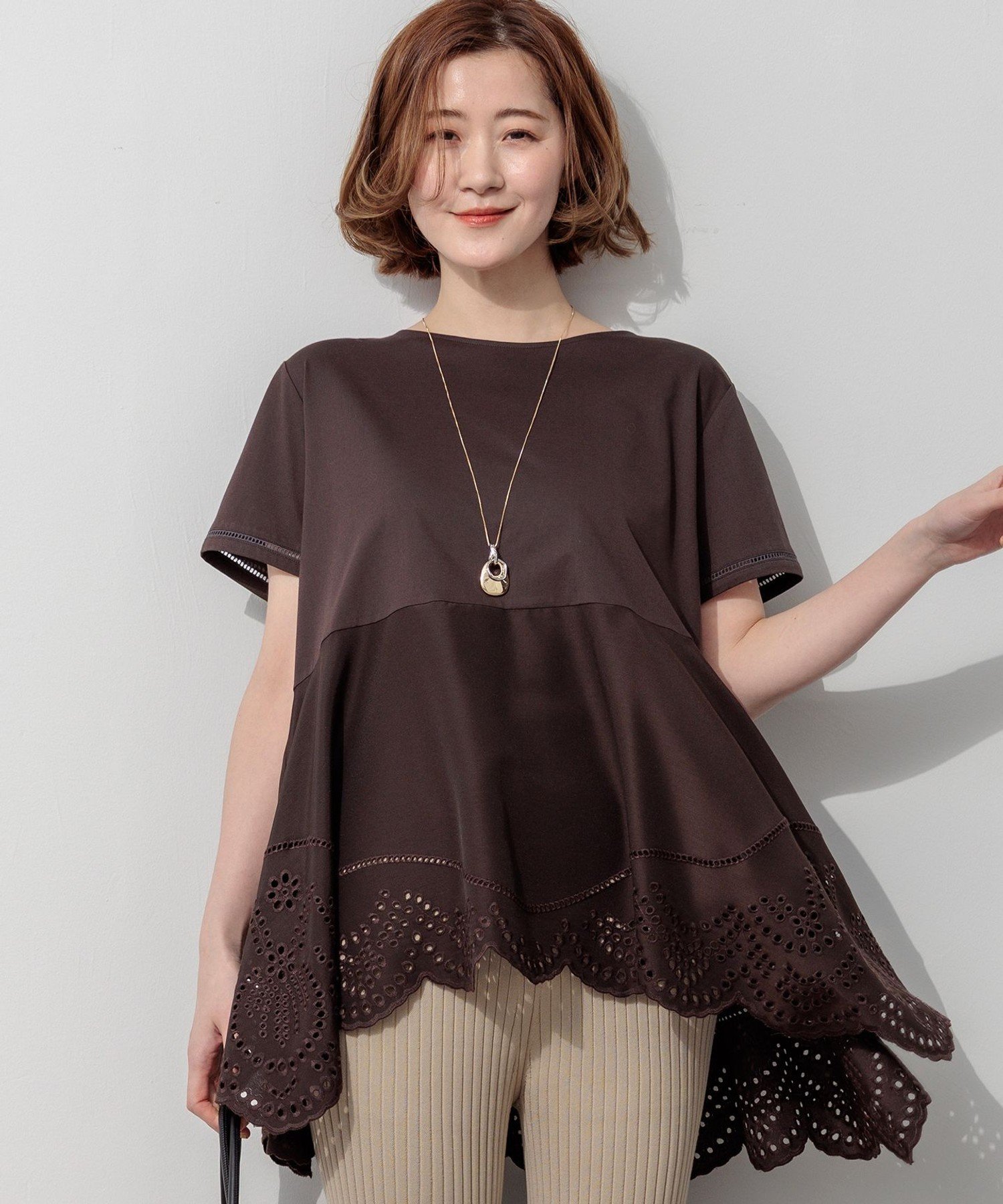 23区 S エンブロイダリーコンビジャージー ぺプラム カットソー ニジュウサンク トップス カットソー・Tシャツ ホワイト ブラック