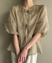 【SALE/77%OFF】JUNOAH 前後2wayシアーペプラムリボンブラウス ジュノア トップス シャツ・ブラウス ホワイト ベージュ ブラック