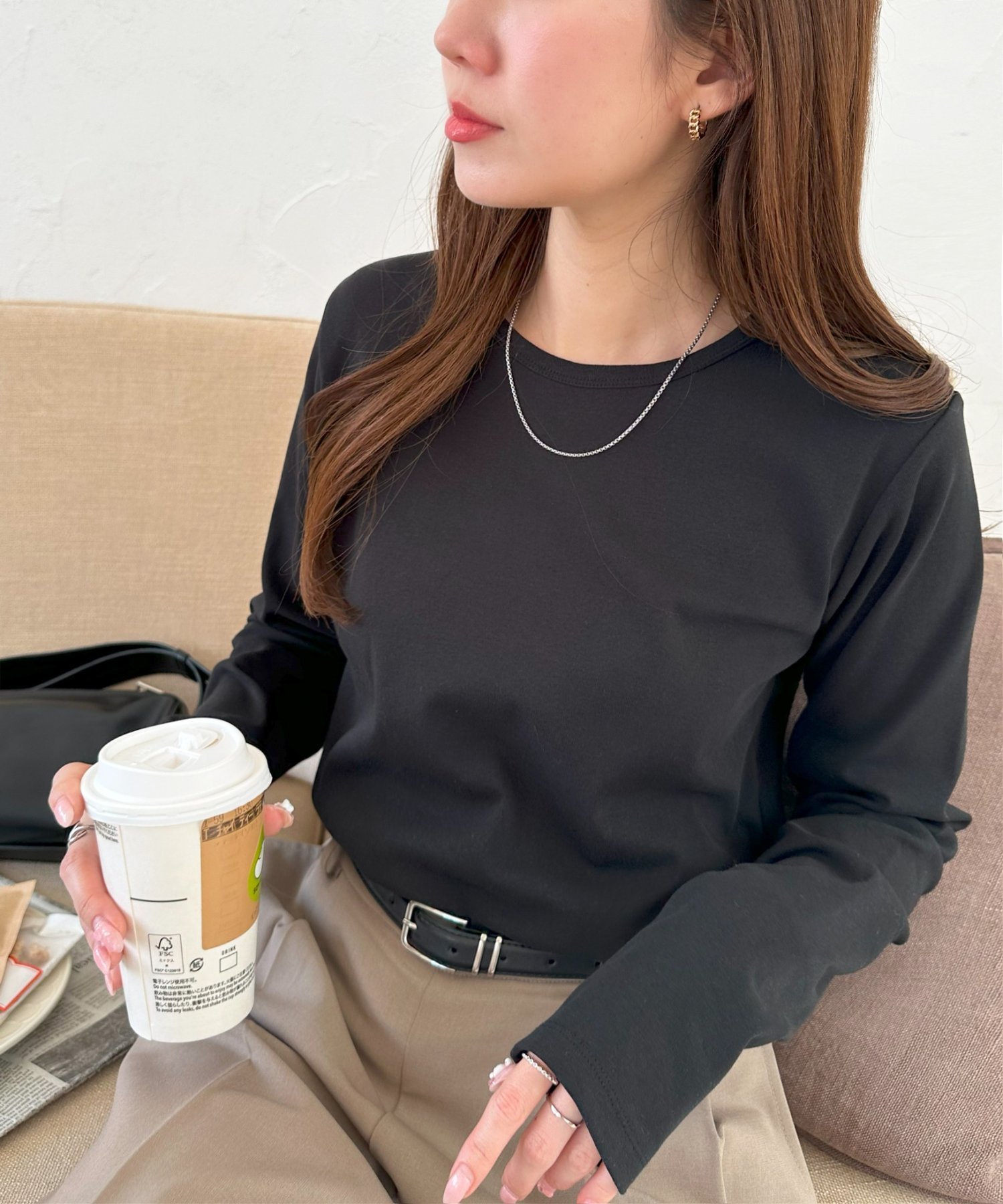 Discoat ベーシックロングスリーブ ディスコート トップス カットソー・Tシャツ グレー ブラック ホワイト イエローのサムネイル